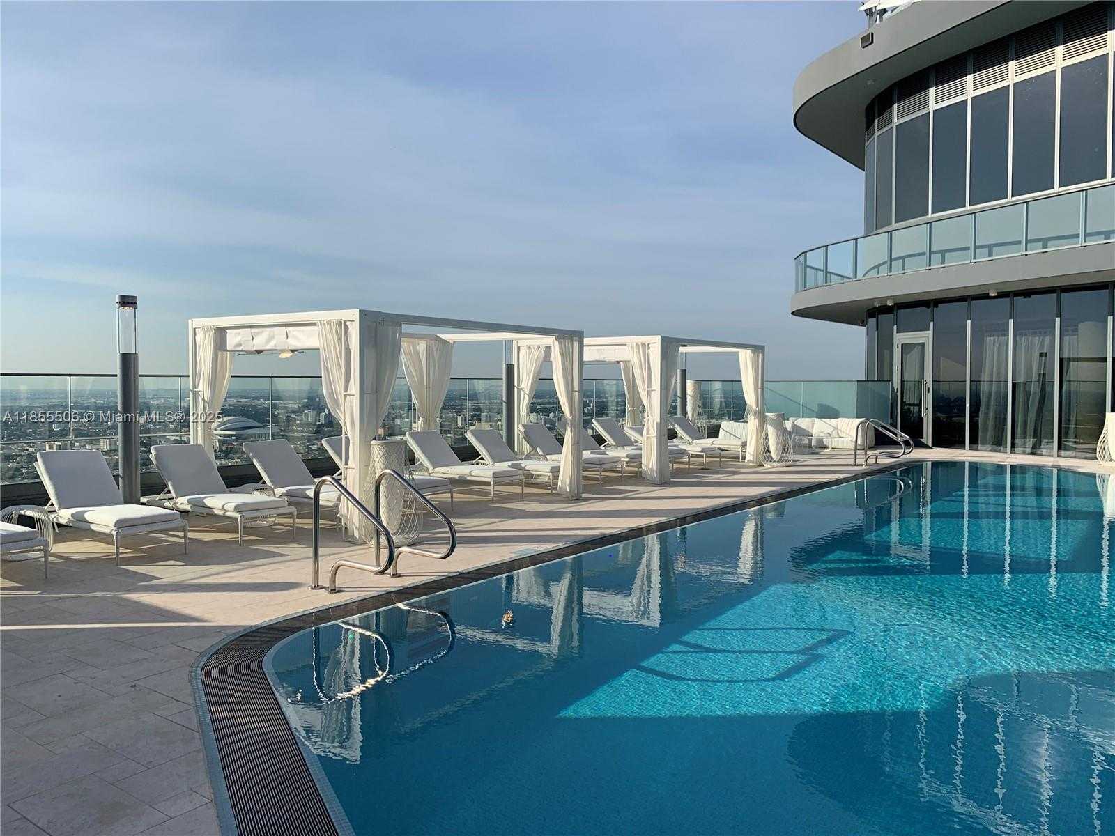 Small Image of 1000 BRICKELL PLZ #1805, Miami Number 28