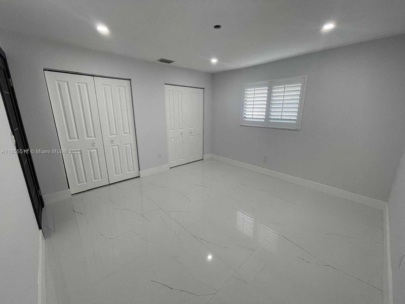 Small Image of 2721 SOUTH WEST 130TH AVE, Miami Number 11