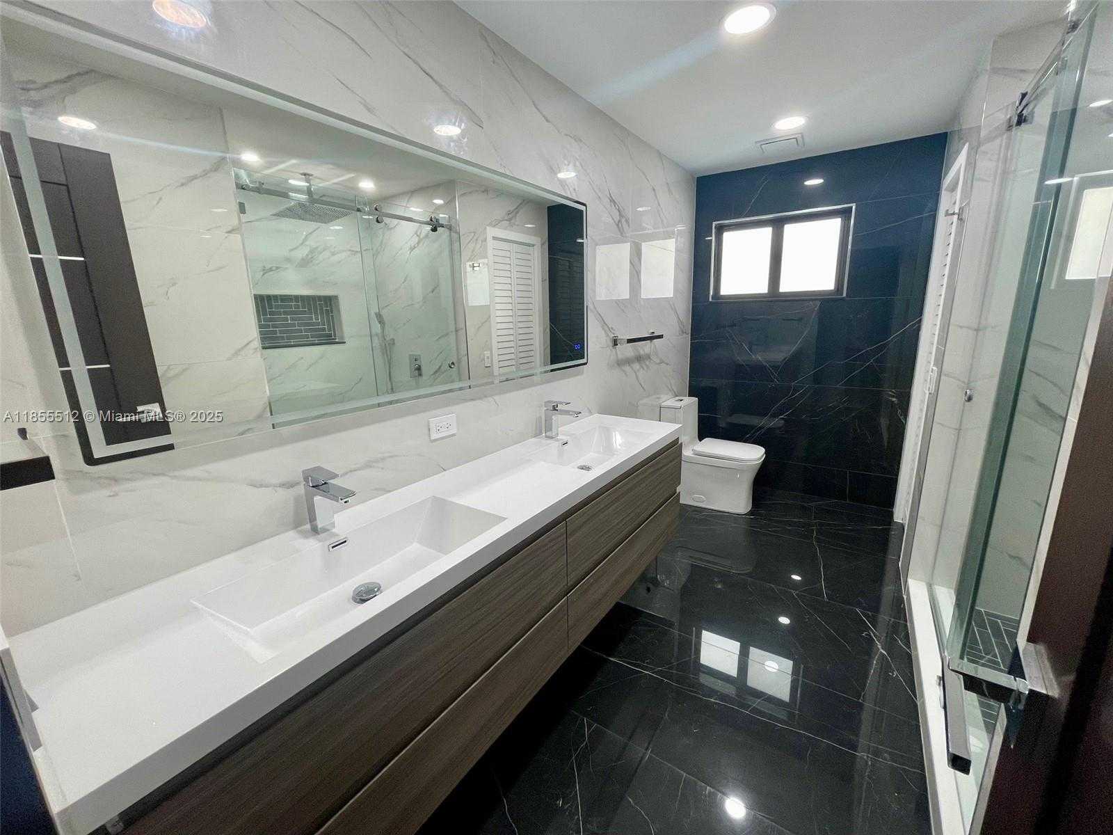 Small Image of 2721 SOUTH WEST 130TH AVE, Miami Number 23