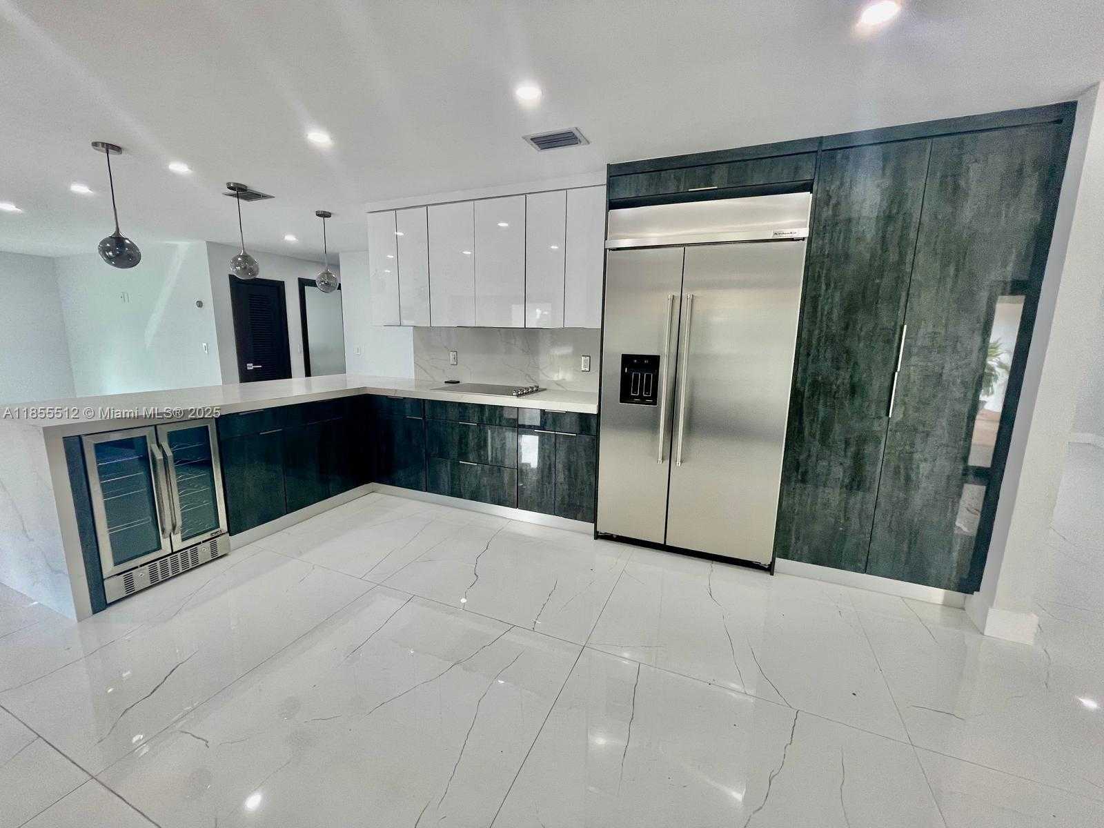 Small Image of 2721 SOUTH WEST 130TH AVE, Miami Number 27