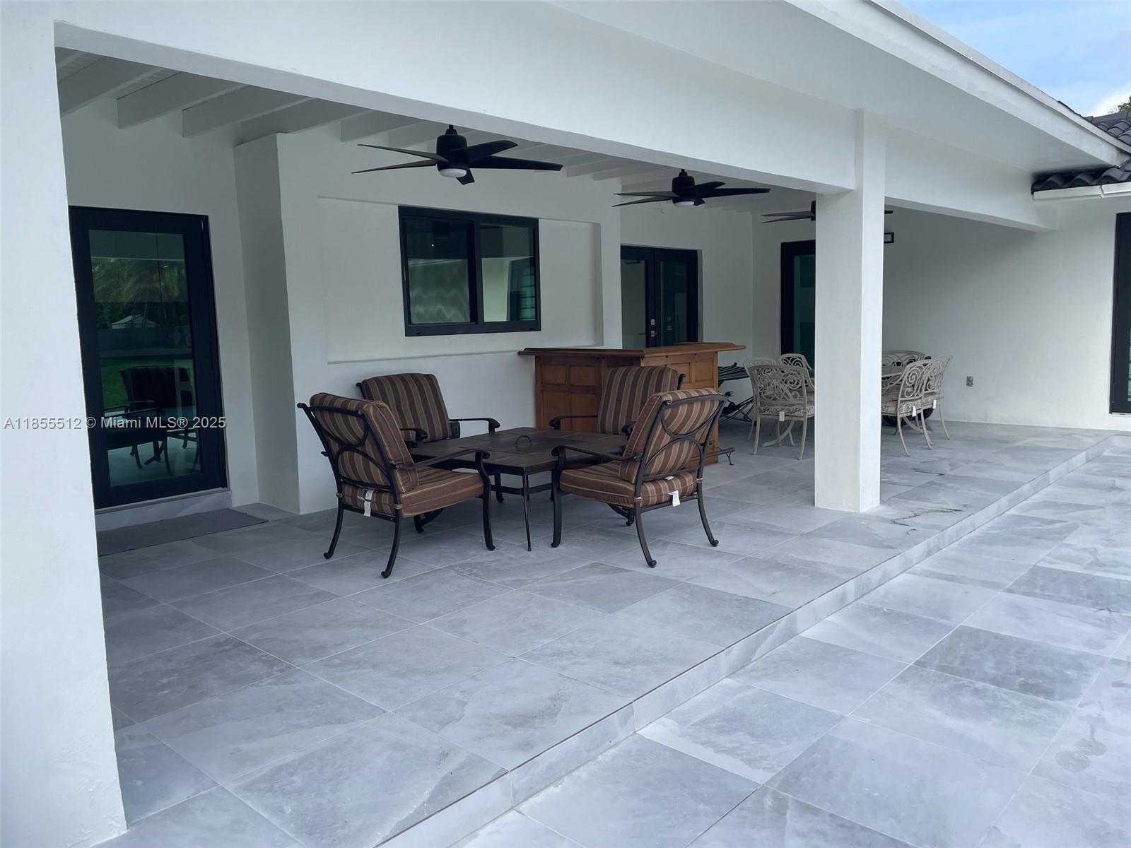 Small Image of 2721 SOUTH WEST 130TH AVE, Miami Number 35