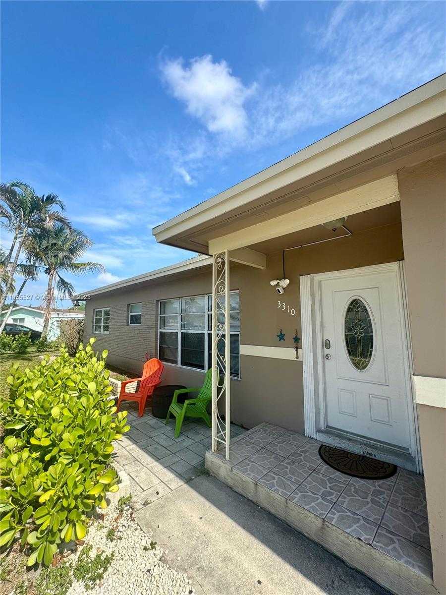 Small Image of 3310 AUBURN BLVD #B, Fort Lauderdale Number 22