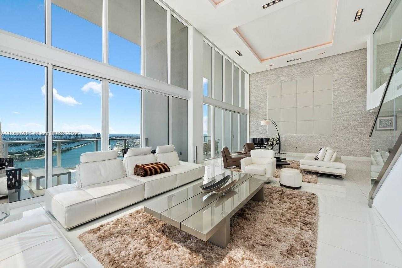 Small Image of 1040 BISCAYNE BLVD #4403, Miami Number 8