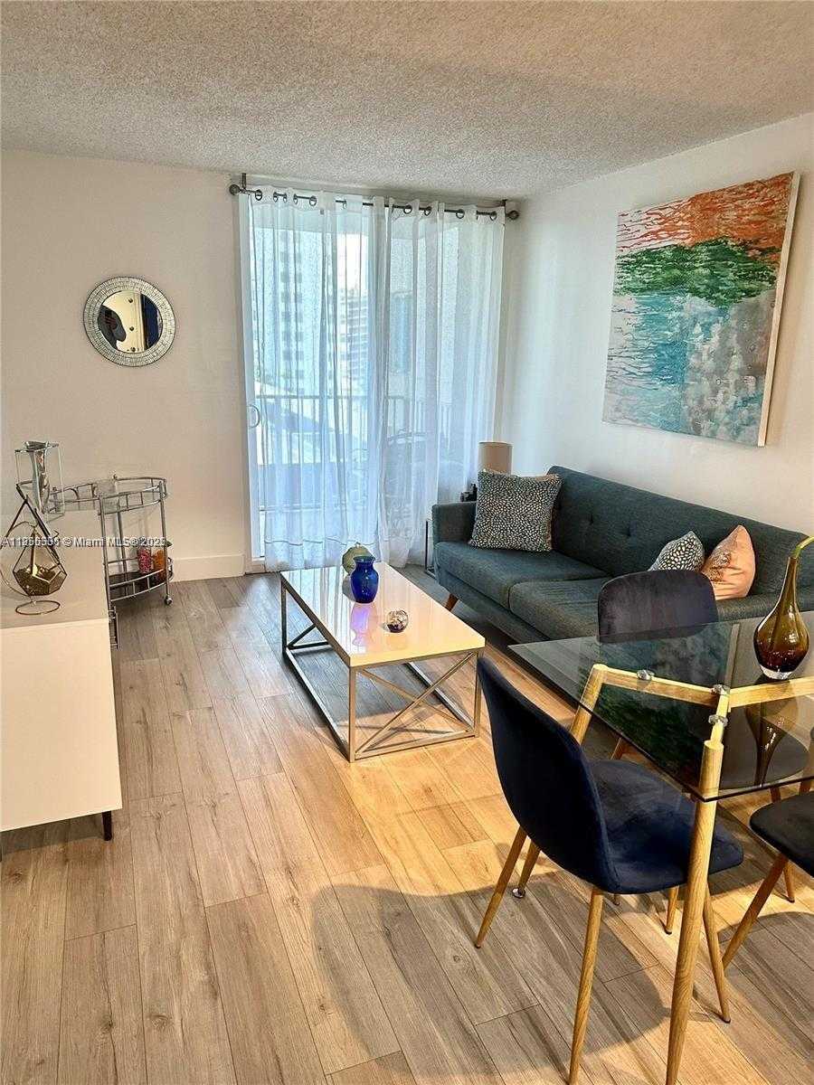 Small Image of 850 NORTH MIAMI AVE #W-710, Miami Number 4