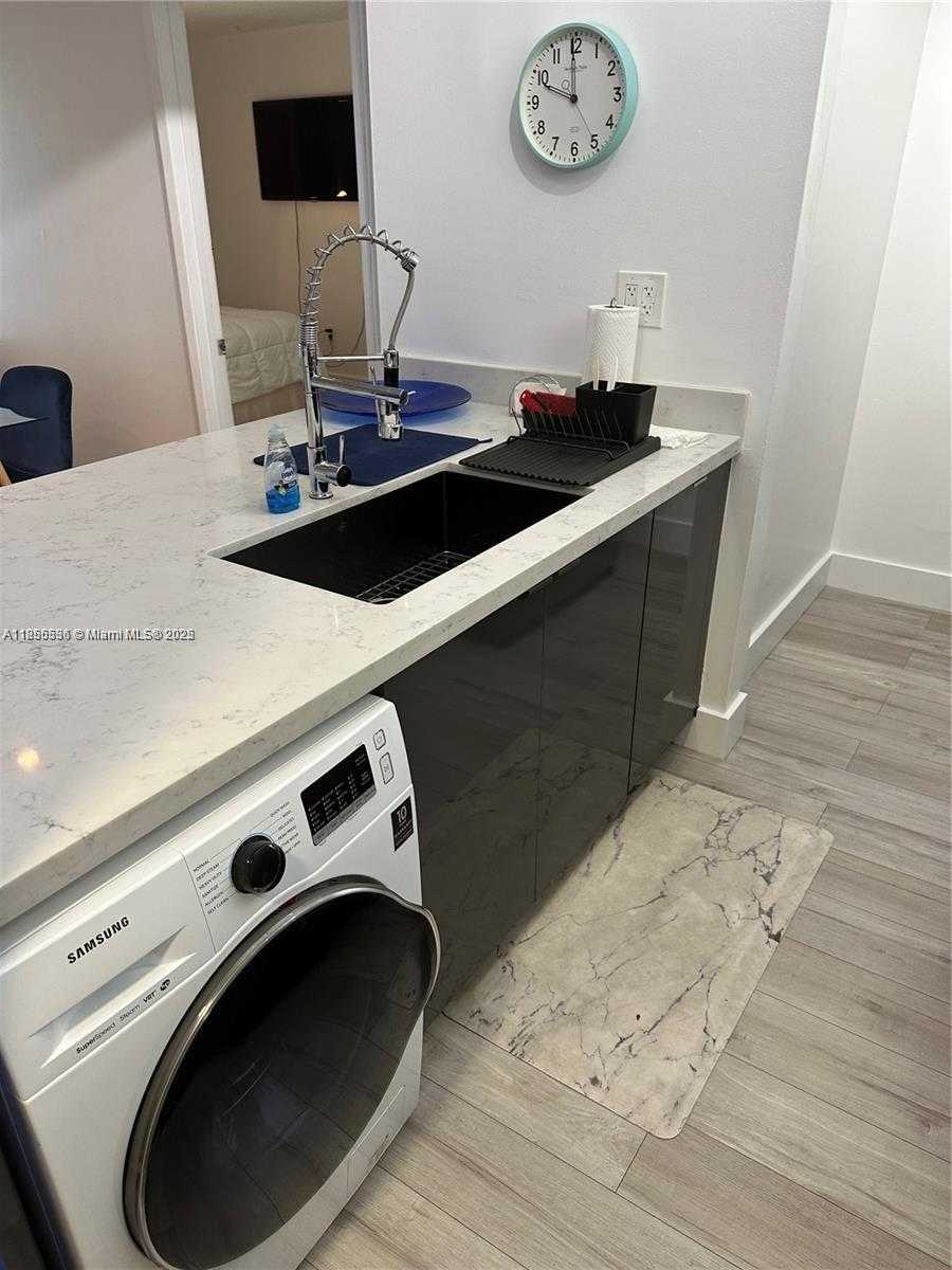 Small Image of 850 NORTH MIAMI AVE #W-710, Miami Number 8