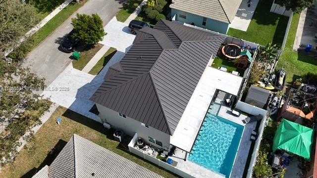 Small Image of 10640 SOUTH WEST 20TH CT, Miramar Number 2
