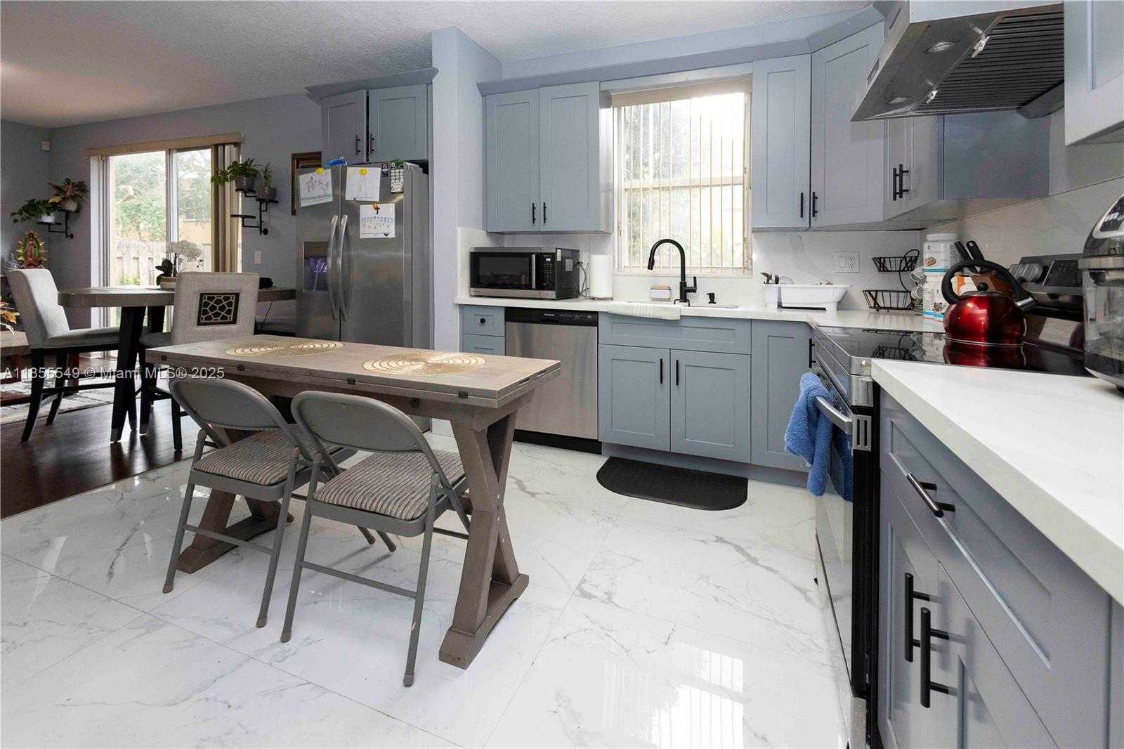 Small Image of 873 NORTH WEST 135TH AVE, Pembroke Pines Number 9