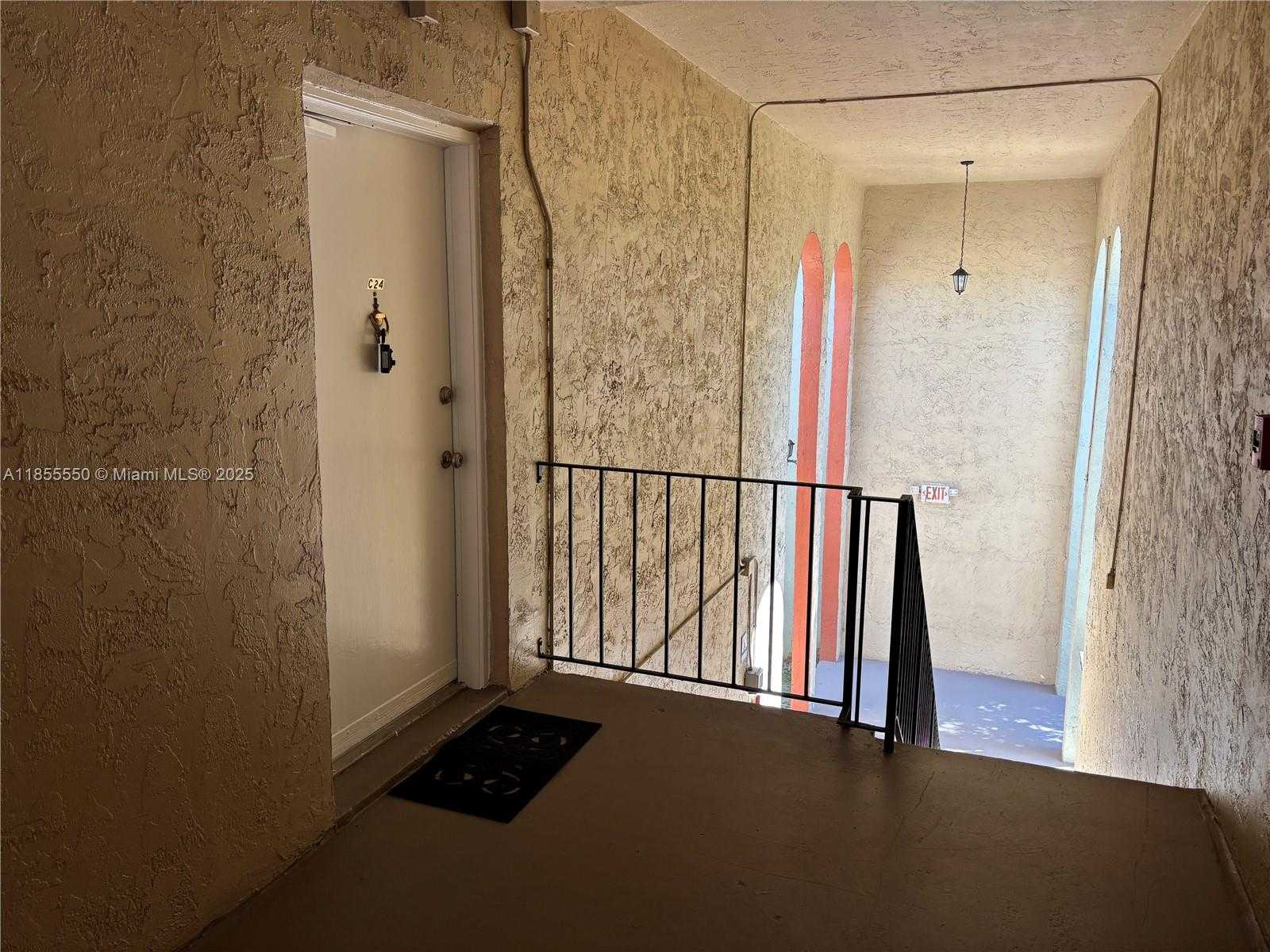 Small Image of 10790 NORTH KENDALL DR #C24, Miami Number 15