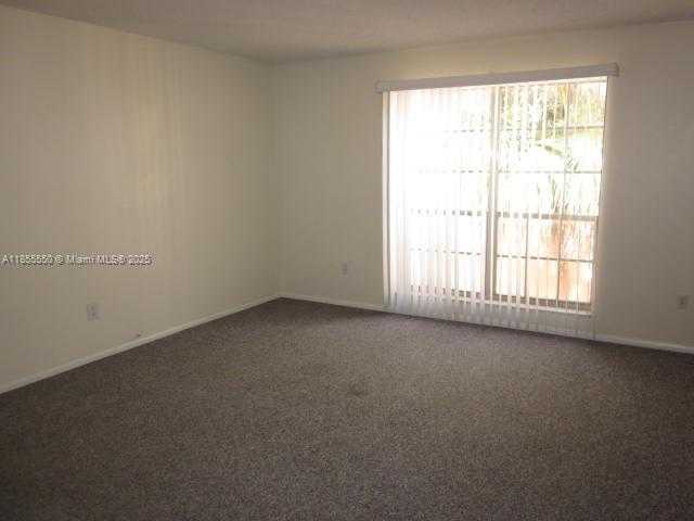 Small Image of 10790 NORTH KENDALL DR #C24, Miami Number 7