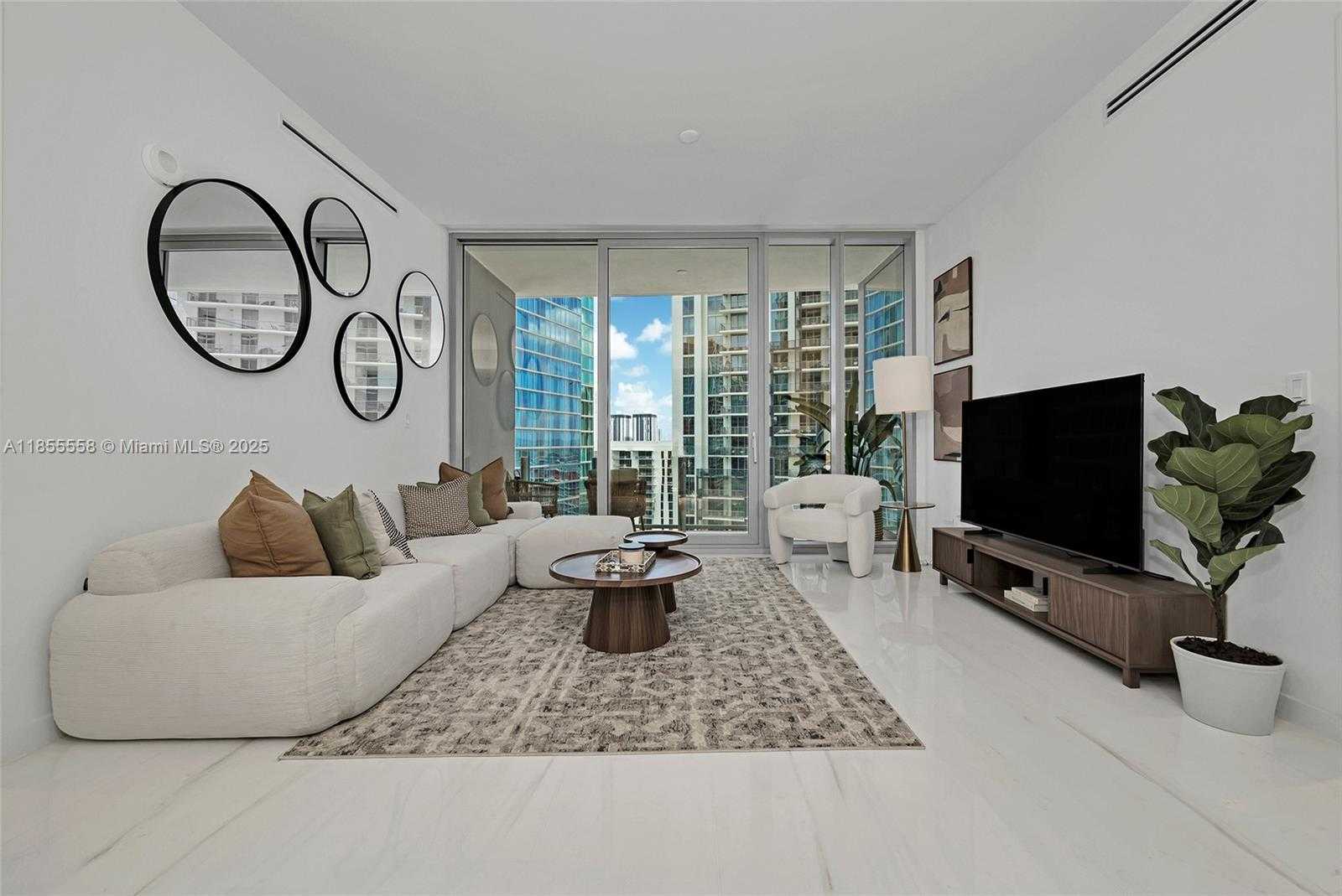 Small Image of 300 BISCAYNE BLVD WAY #2809, Miami Number 17