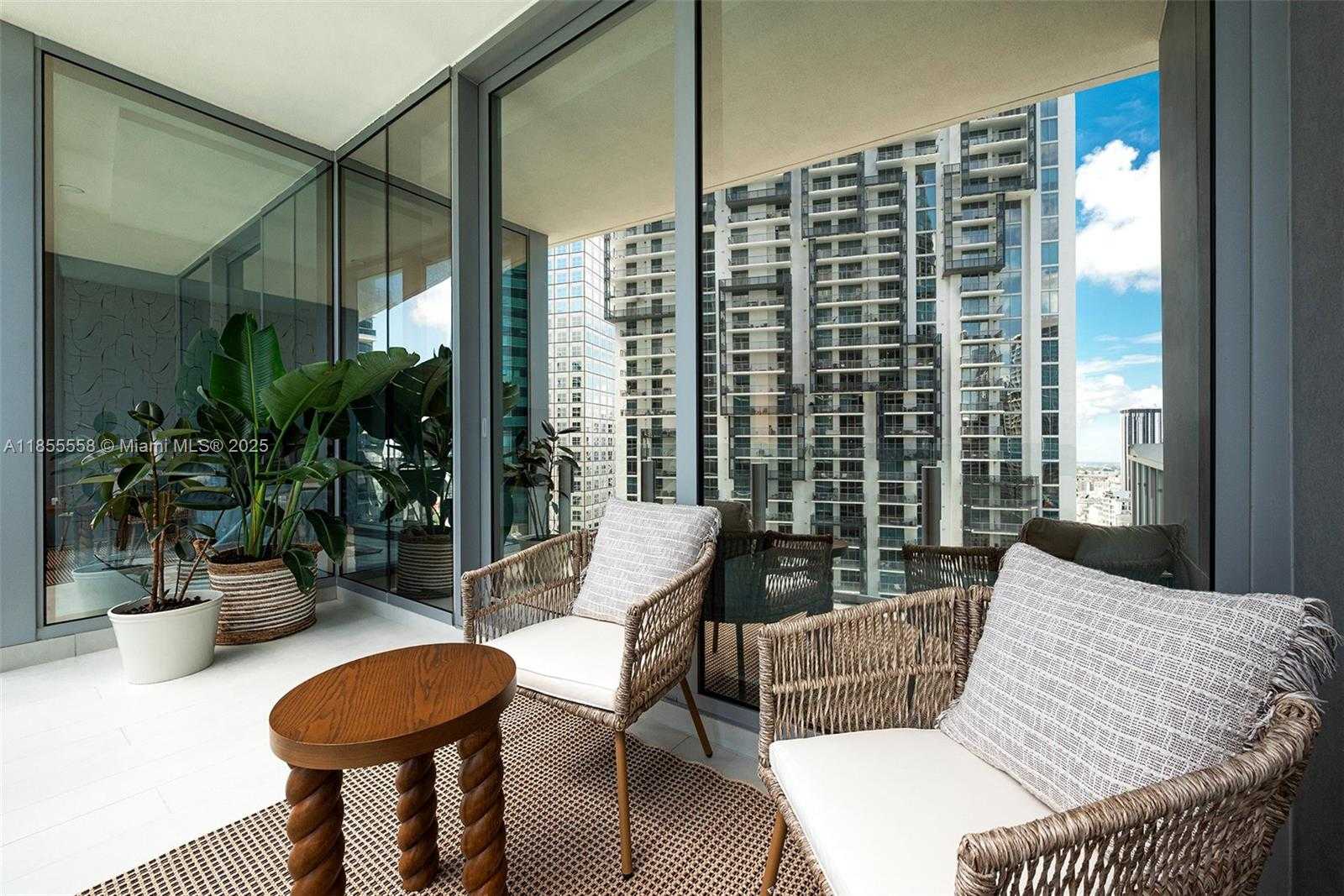 Small Image of 300 BISCAYNE BLVD WAY #2809, Miami Number 22