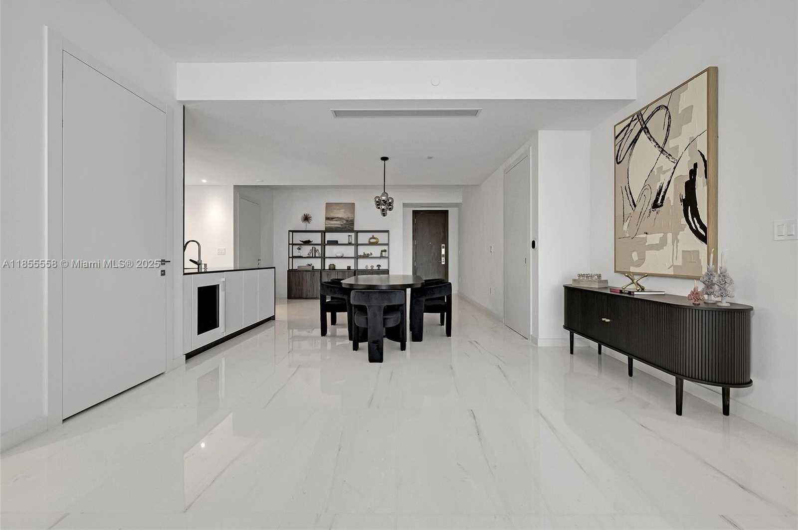 Small Image of 300 BISCAYNE BLVD WAY #2809, Miami Number 23