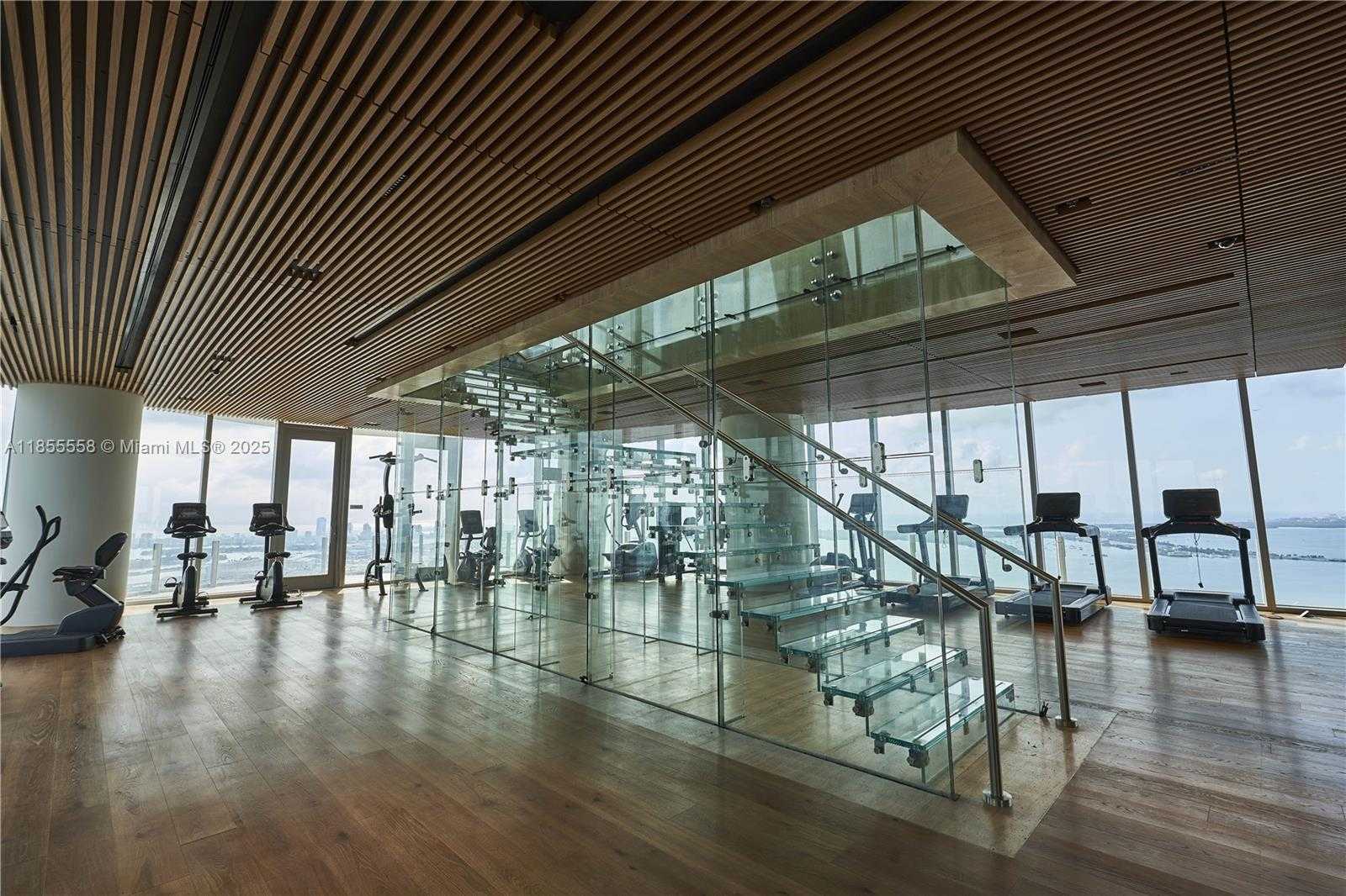 Small Image of 300 BISCAYNE BLVD WAY #2809, Miami Number 55