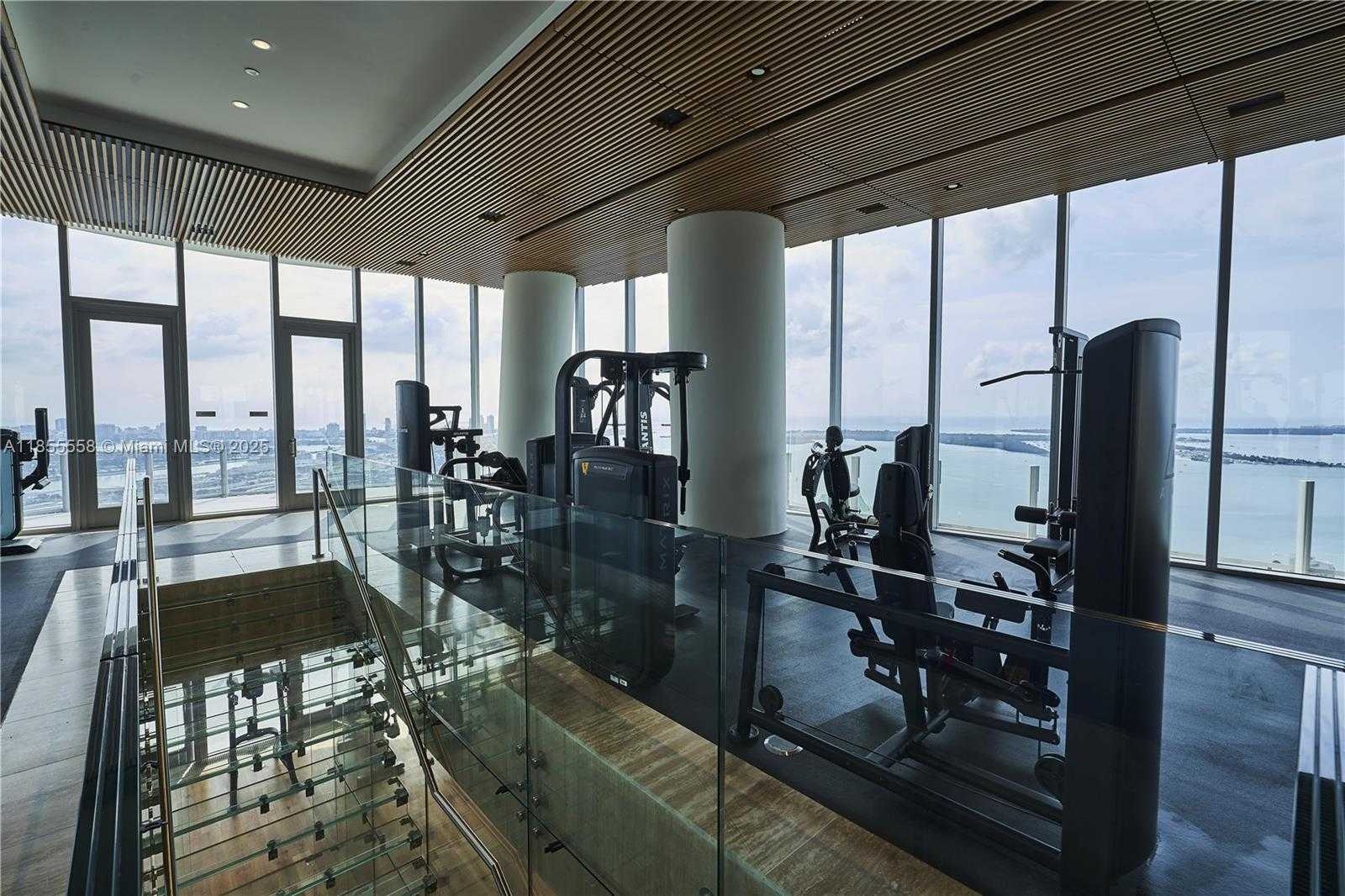 Small Image of 300 BISCAYNE BLVD WAY #2809, Miami Number 56