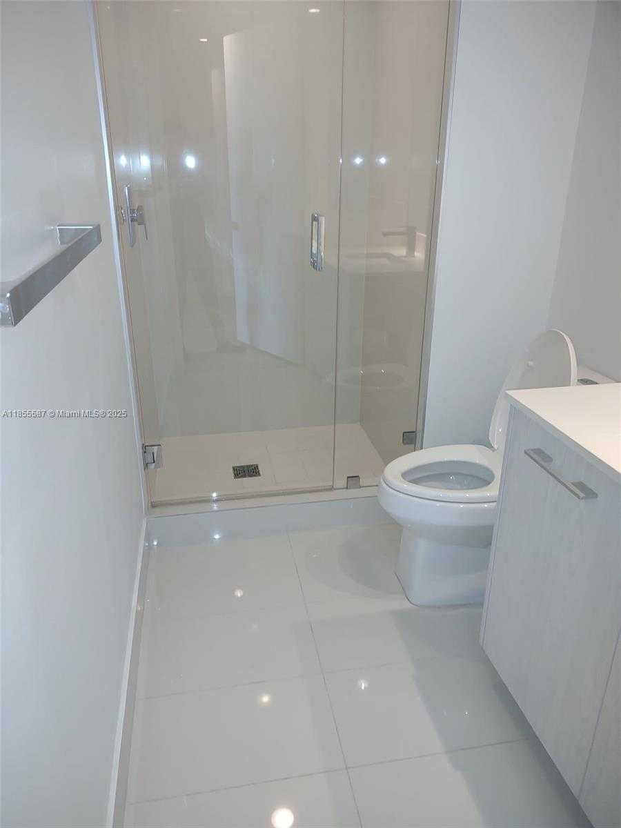 Small Image of 45 SOUTH WEST 9TH ST #2102, Miami Number 7