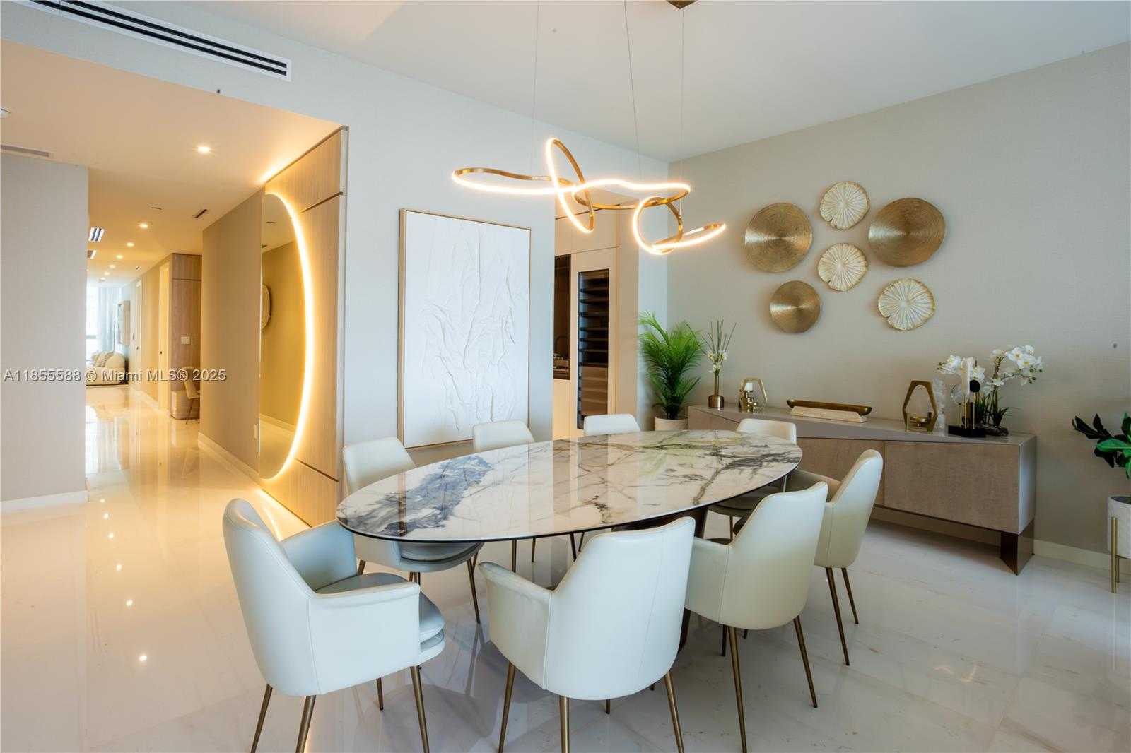 Small Image of 300 BISCAYNE BOULEVARD WAY #2203C, Miami Number 11