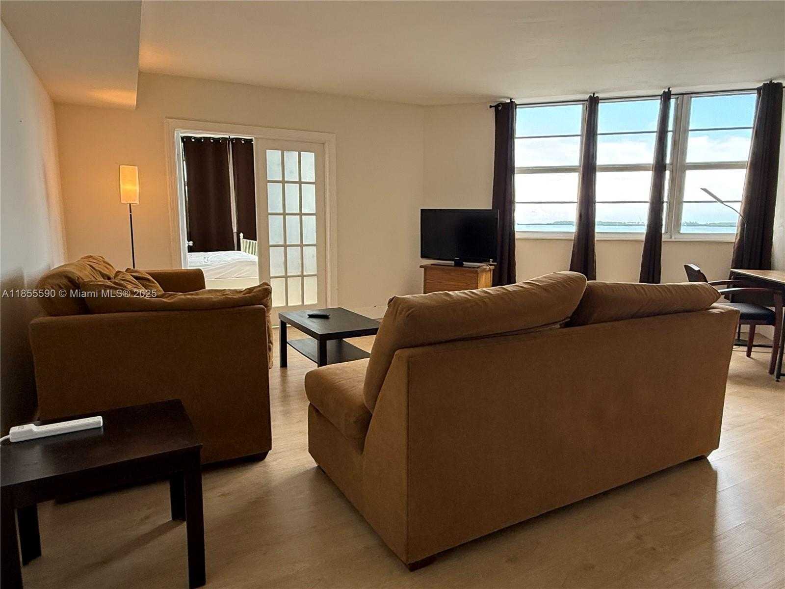 Small Image of 999 BRICKELL BAY DR #604, Miami Number 13