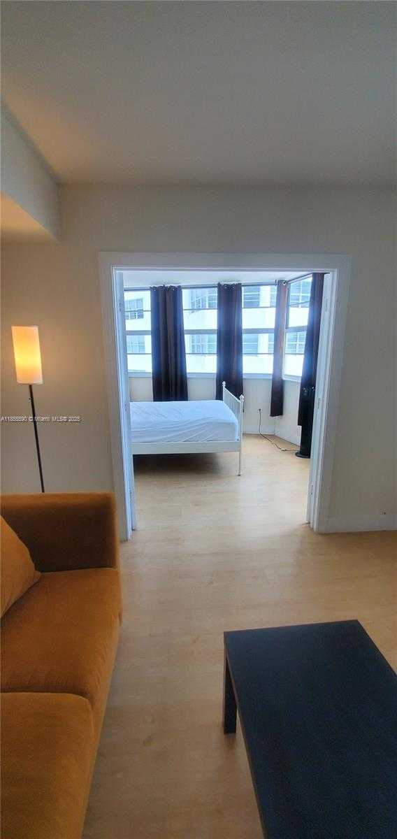 Small Image of 999 BRICKELL BAY DR #604, Miami Number 18