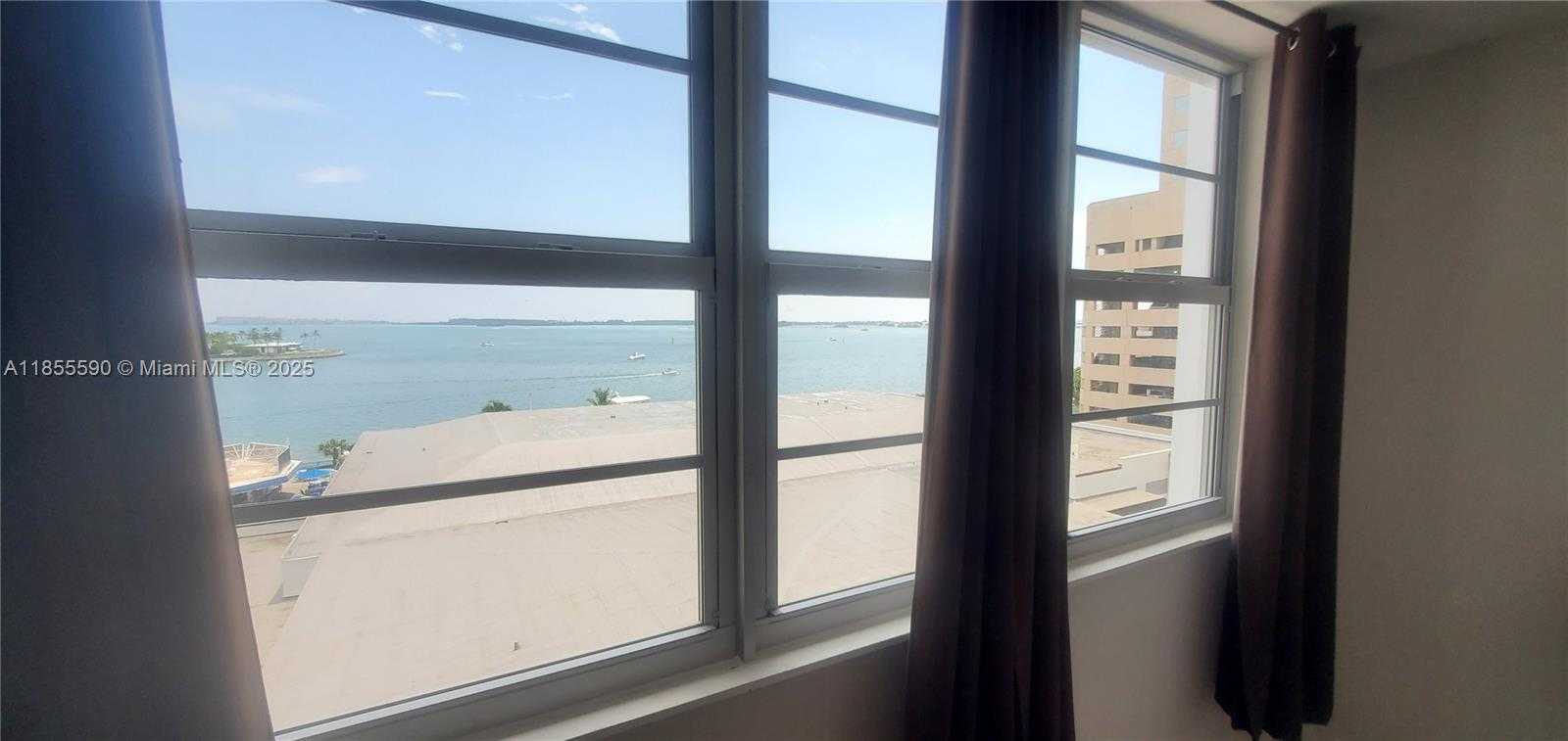 Small Image of 999 BRICKELL BAY DR #604, Miami Number 8