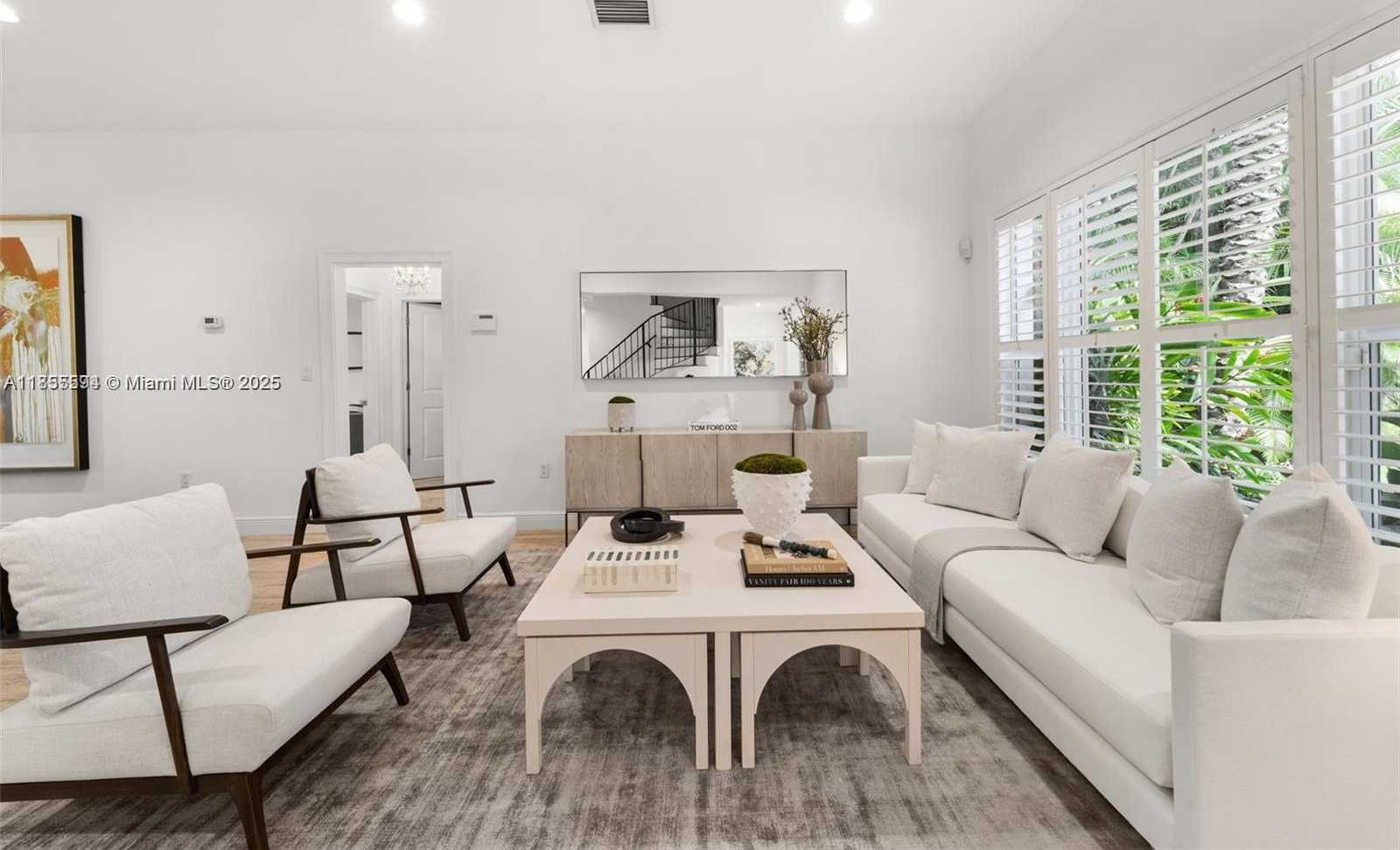 Small Image of 6300 ALLISON RD, Miami Beach Number 11