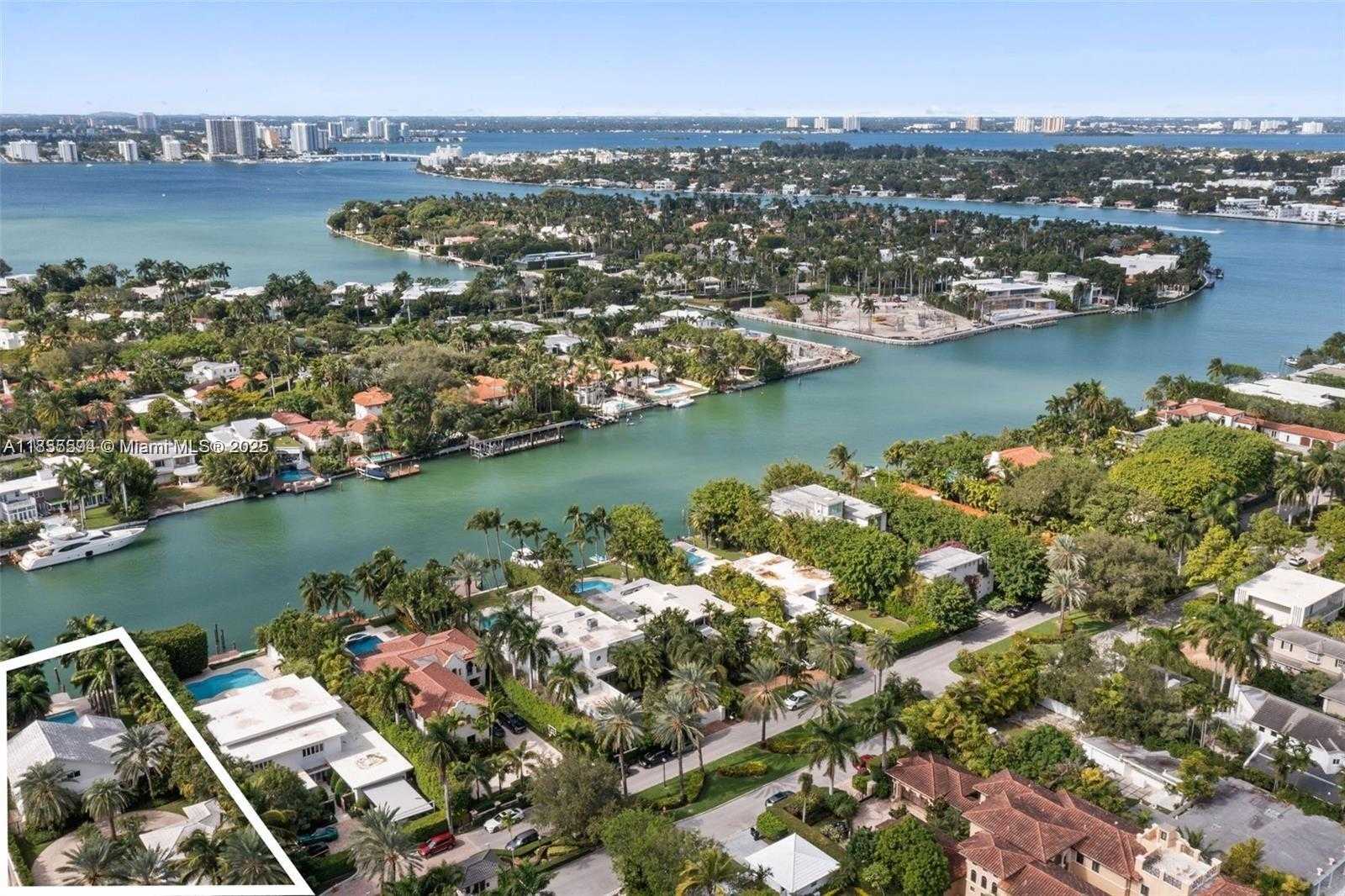 Small Image of 6300 ALLISON RD, Miami Beach Number 36