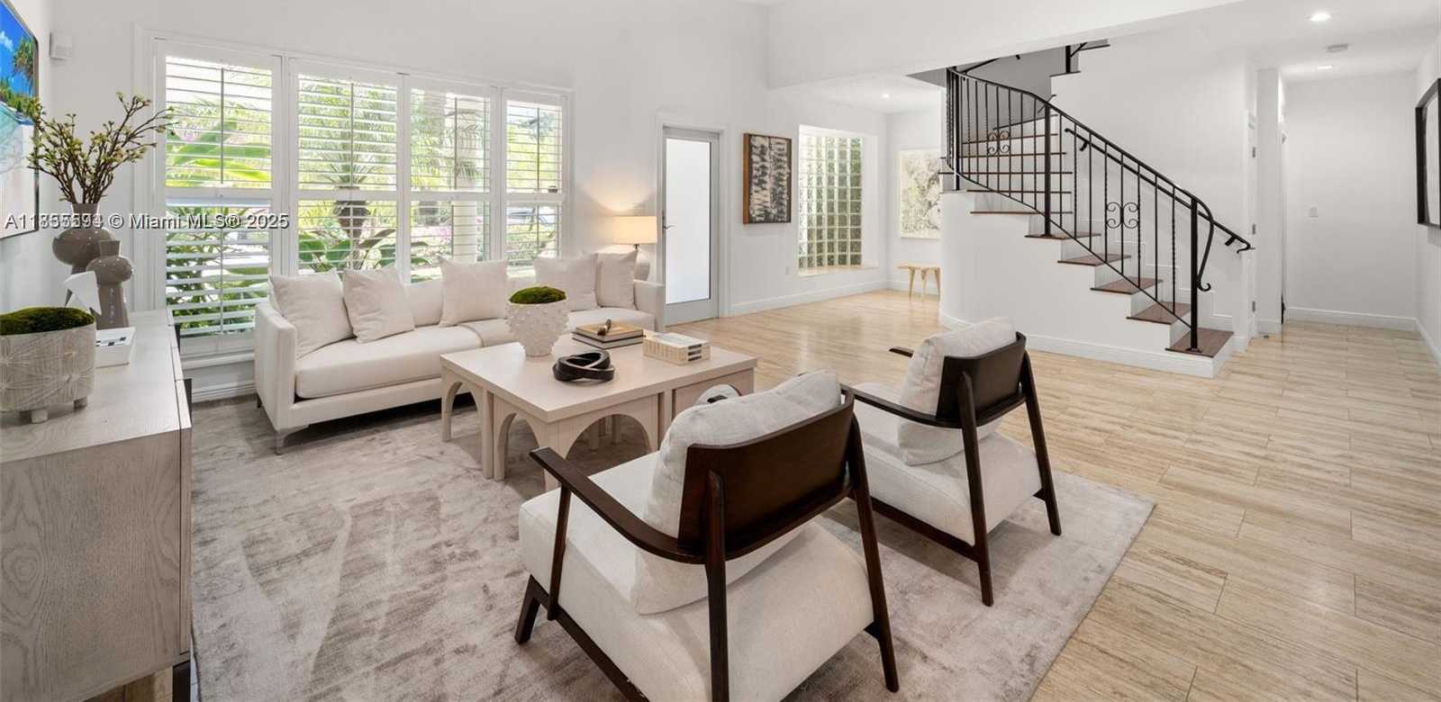 Small Image of 6300 ALLISON RD, Miami Beach Number 41