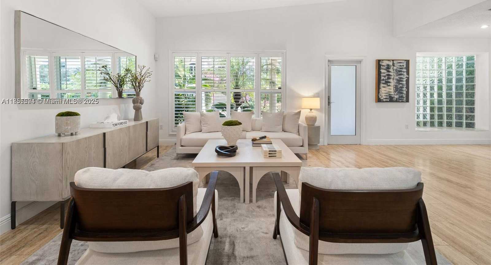 Small Image of 6300 ALLISON RD, Miami Beach Number 56