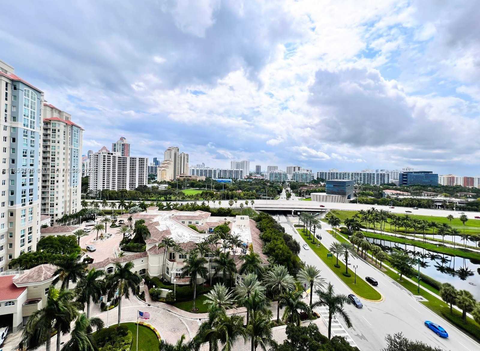 Small Image of 19501 WEST COUNTRY CLUB DR #1408, Aventura Number 4