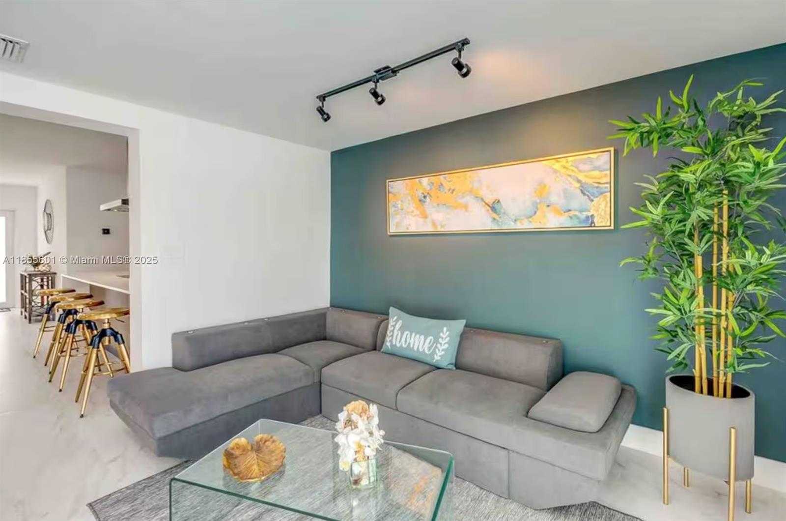 Small Image of 3530 SOUTH WEST 104TH AVE, Miami Number 12