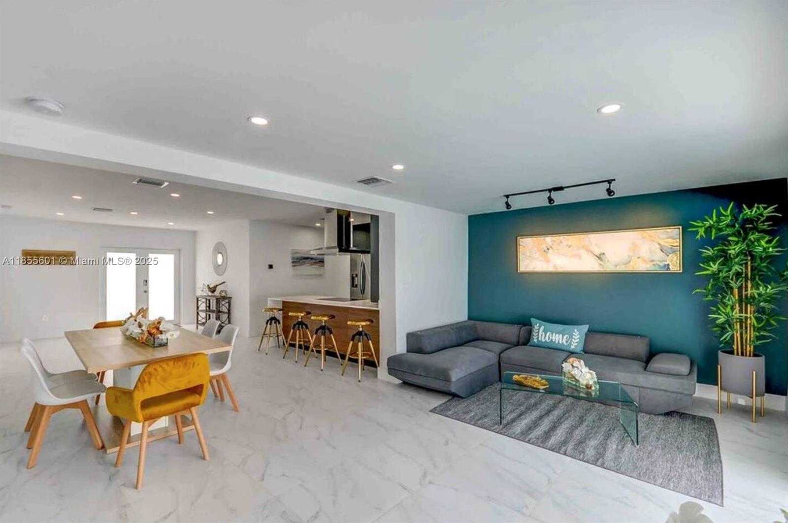 Small Image of 3530 SOUTH WEST 104TH AVE, Miami Number 7
