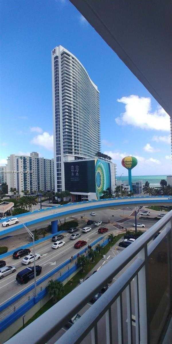 Small Image of 1801 SOUTH OCEAN DR #833, Hallandale Beach Number 22