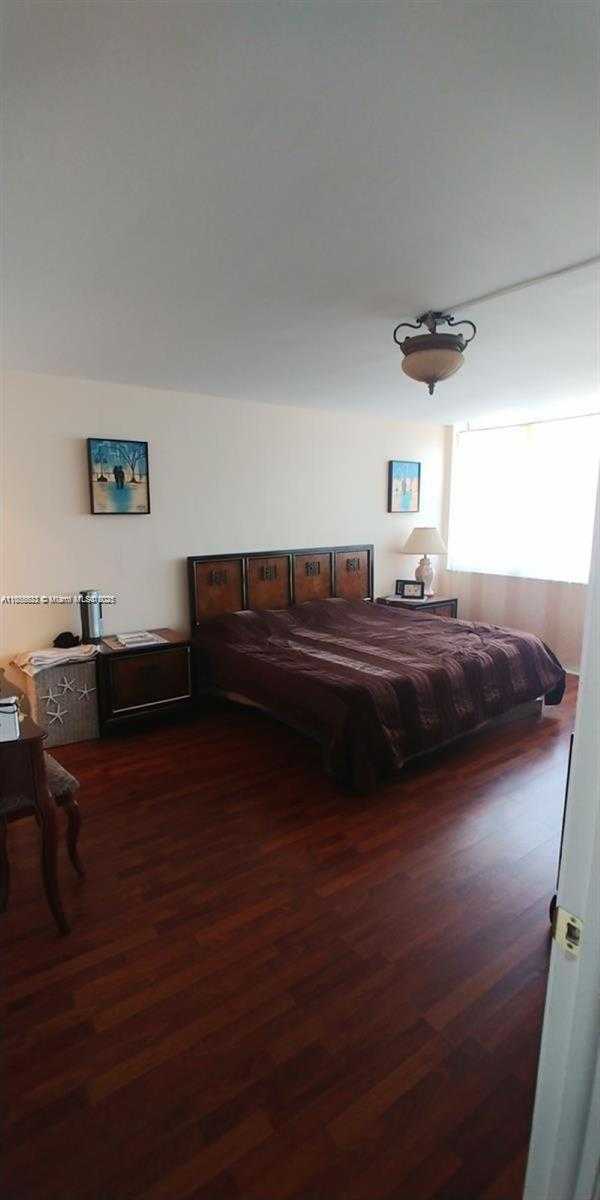 Small Image of 1801 SOUTH OCEAN DR #833, Hallandale Beach Number 7