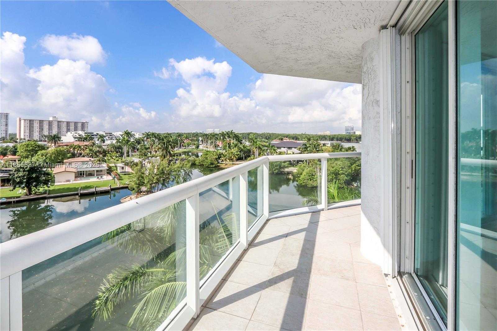 Small Image of 16500 COLLINS AVE #454, Sunny Isles Beach Number 2