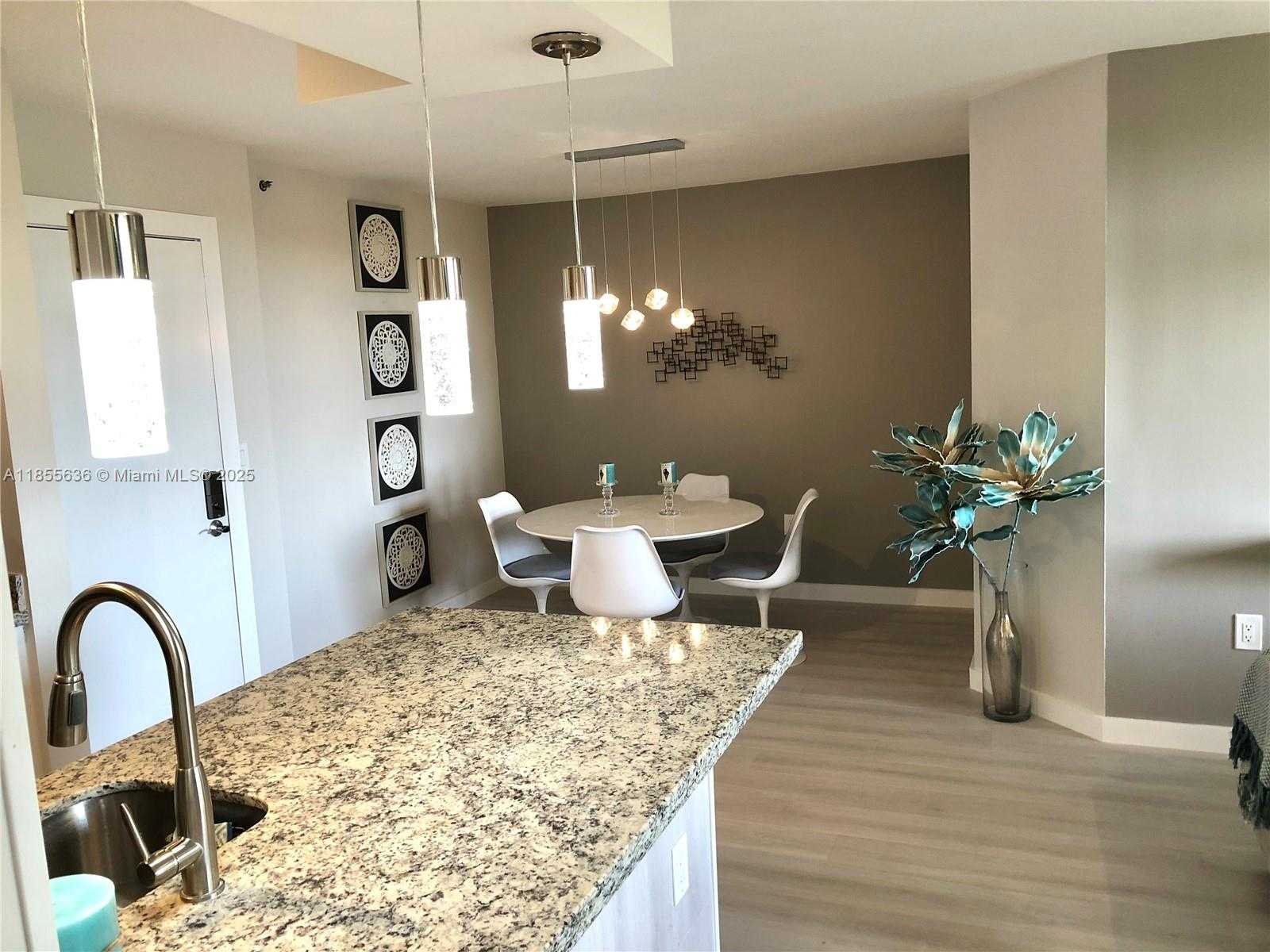 Small Image of 19999 EAST COUNTRY CLUB DR #1405, Aventura Number 8