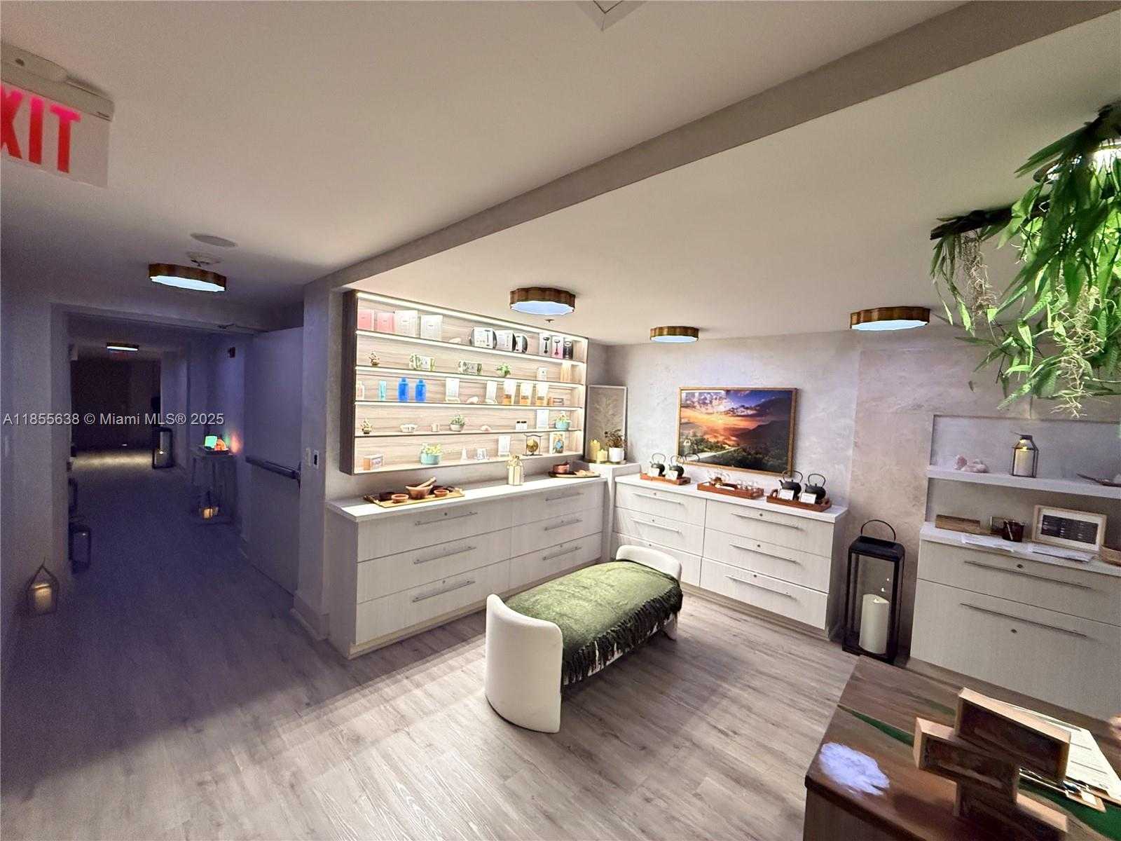 Small Image of 1395 BRICKELL AVE #3211, Miami Number 11