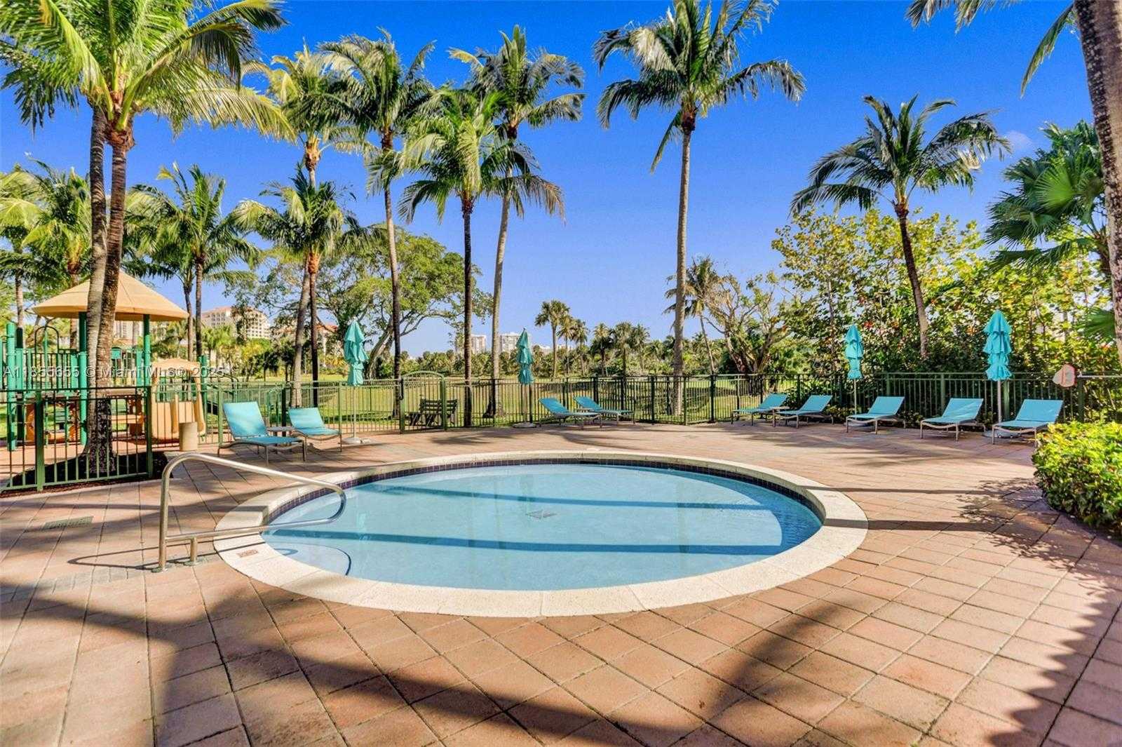 Small Image of 19501 WEST COUNTRY CLUB DR #714, Aventura Number 26
