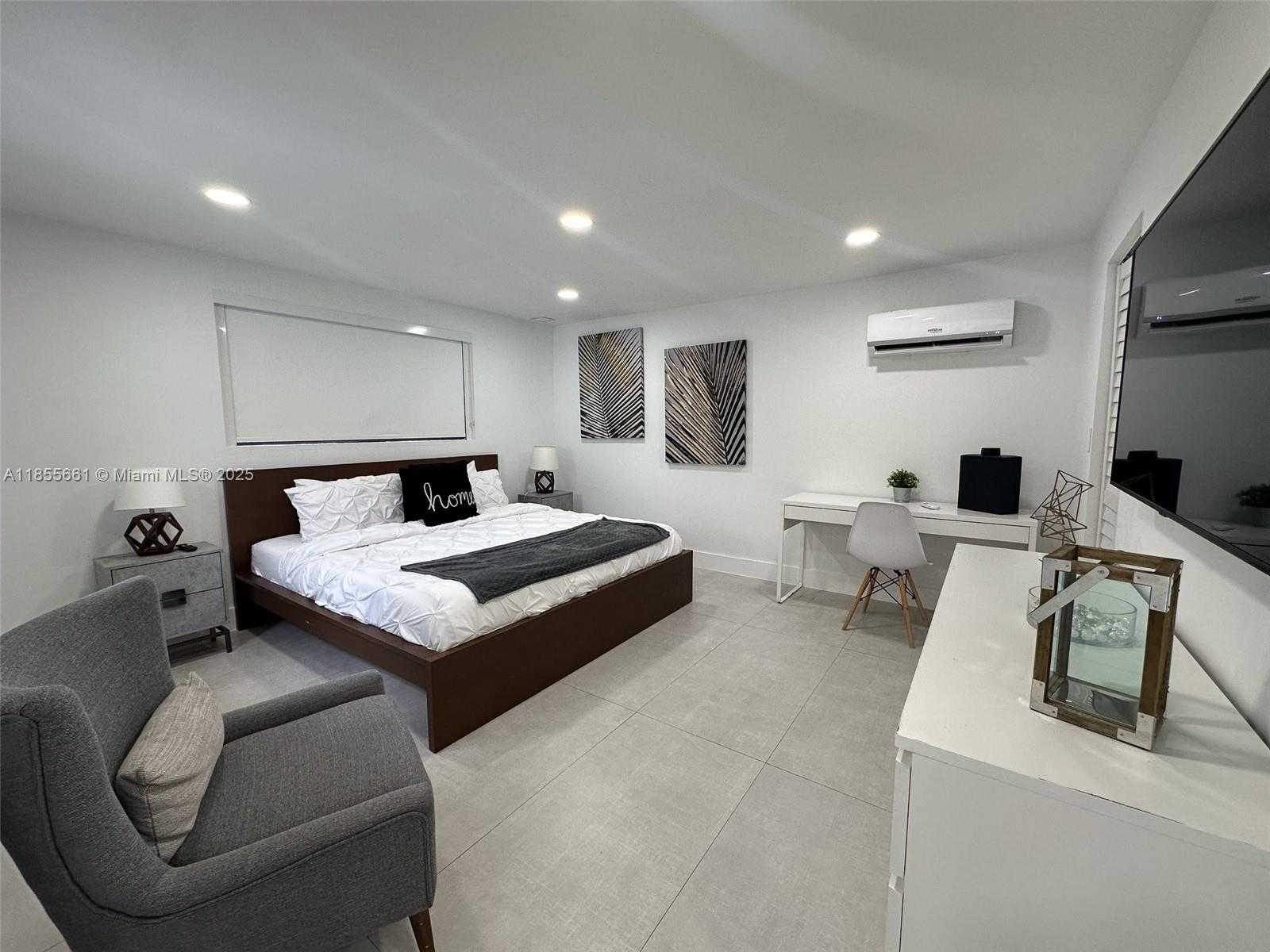 Small Image of 9426 CARIBBEAN BLVD, Cutler Bay Number 15