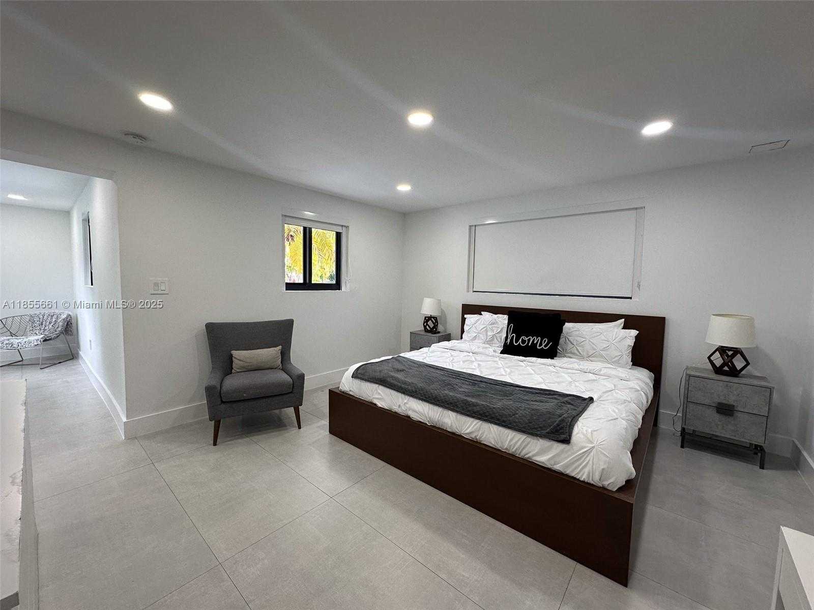 Small Image of 9426 CARIBBEAN BLVD, Cutler Bay Number 16