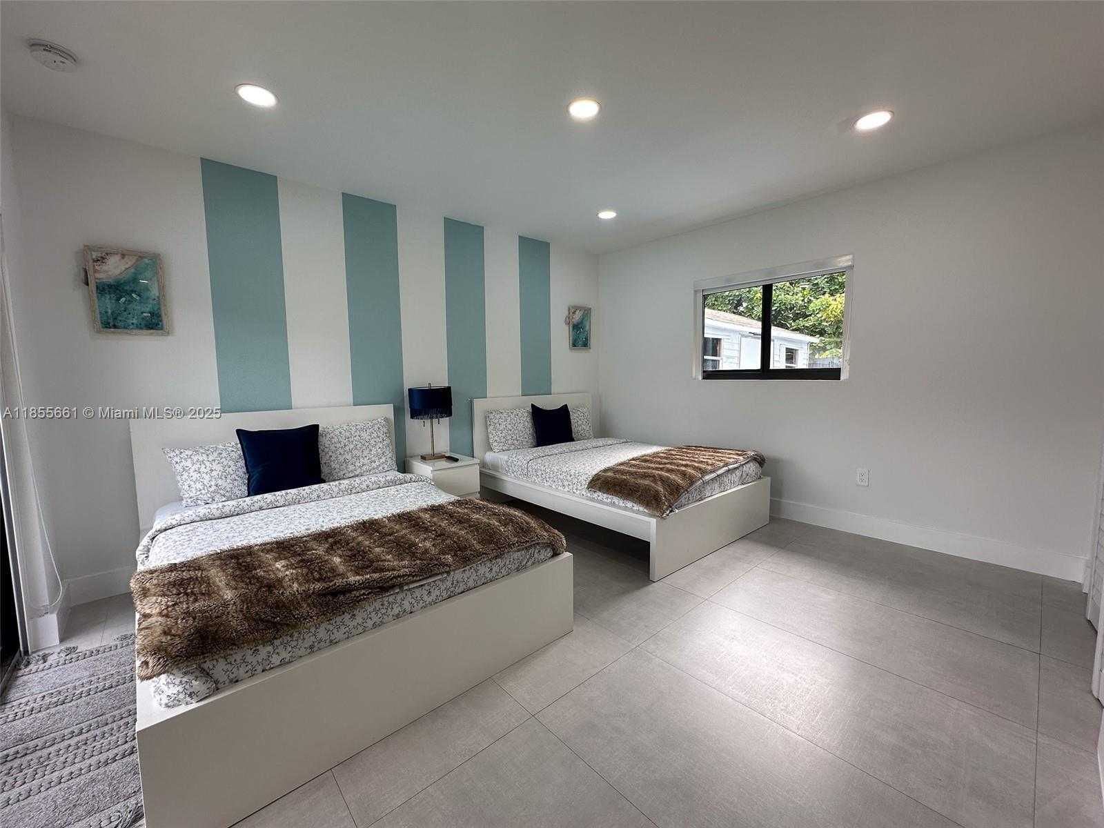 Small Image of 9426 CARIBBEAN BLVD, Cutler Bay Number 29