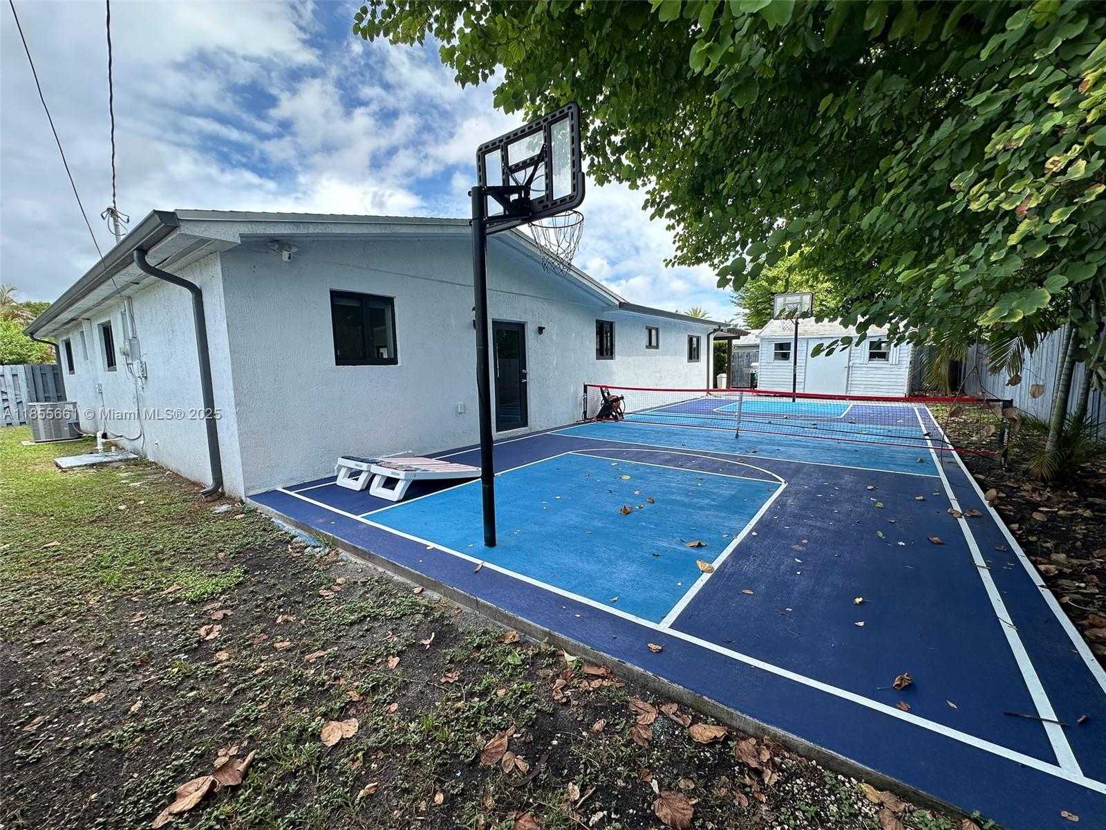 Small Image of 9426 CARIBBEAN BLVD, Cutler Bay Number 32