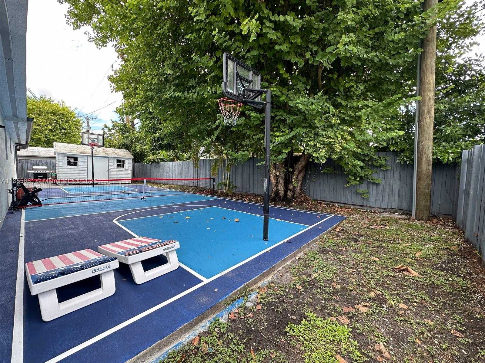 Small Image of 9426 CARIBBEAN BLVD, Cutler Bay Number 34