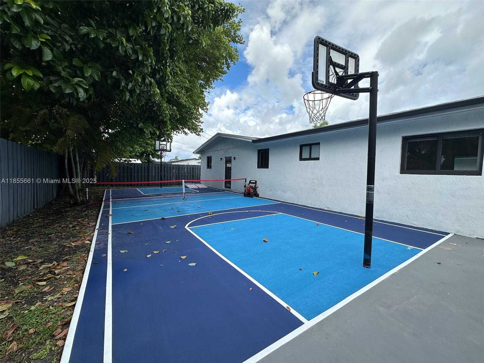 Small Image of 9426 CARIBBEAN BLVD, Cutler Bay Number 35