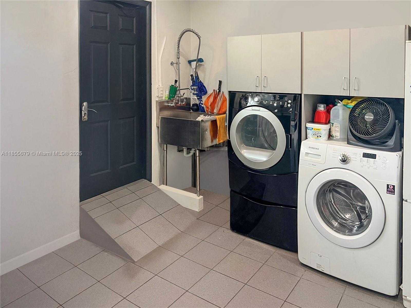 Small Image of 4611 SOUTH WEST 82ND CT, Miami Number 19