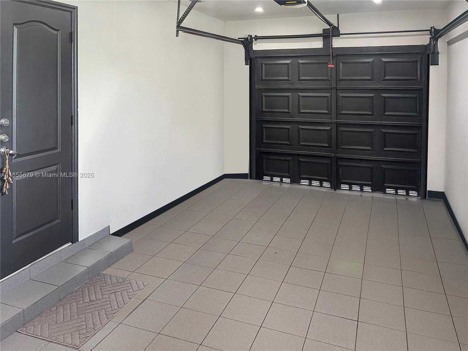 Small Image of 4611 SOUTH WEST 82ND CT, Miami Number 21