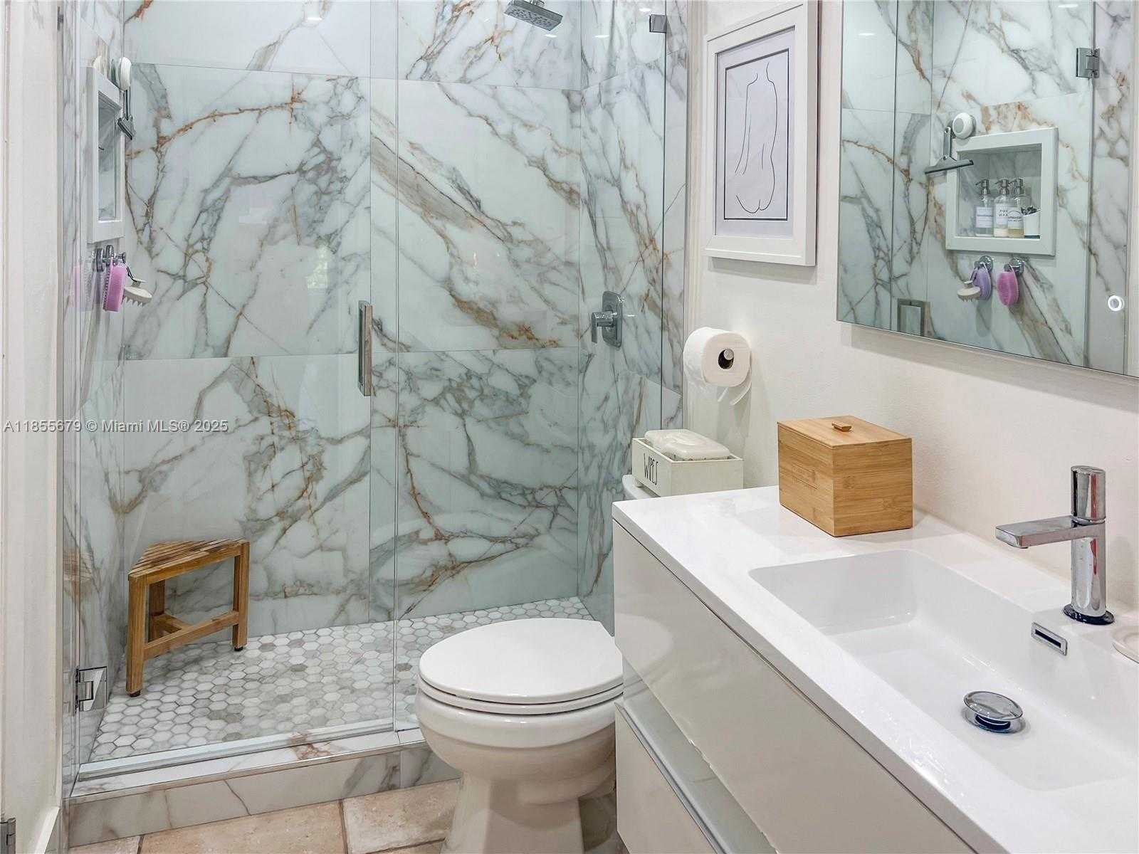 Small Image of 4611 SOUTH WEST 82ND CT, Miami Number 27