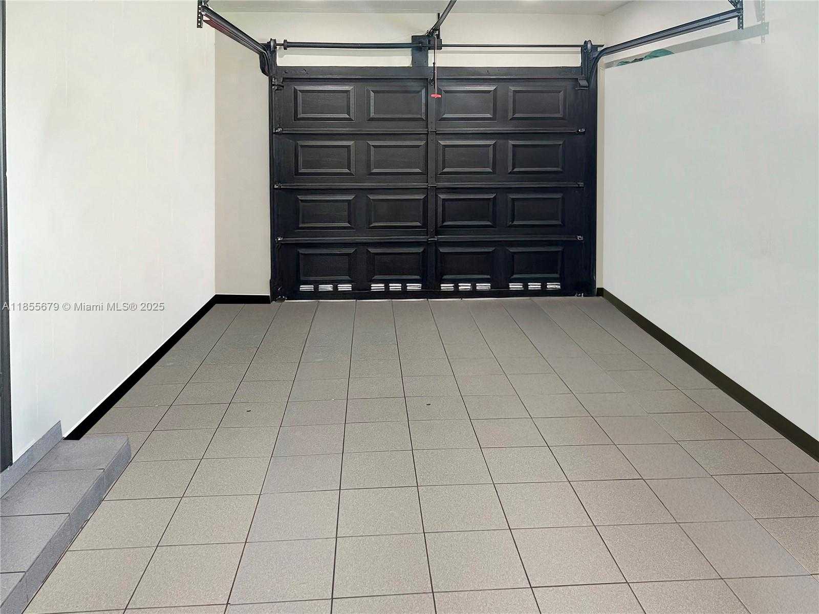 Small Image of 4611 SOUTH WEST 82ND CT, Miami Number 48