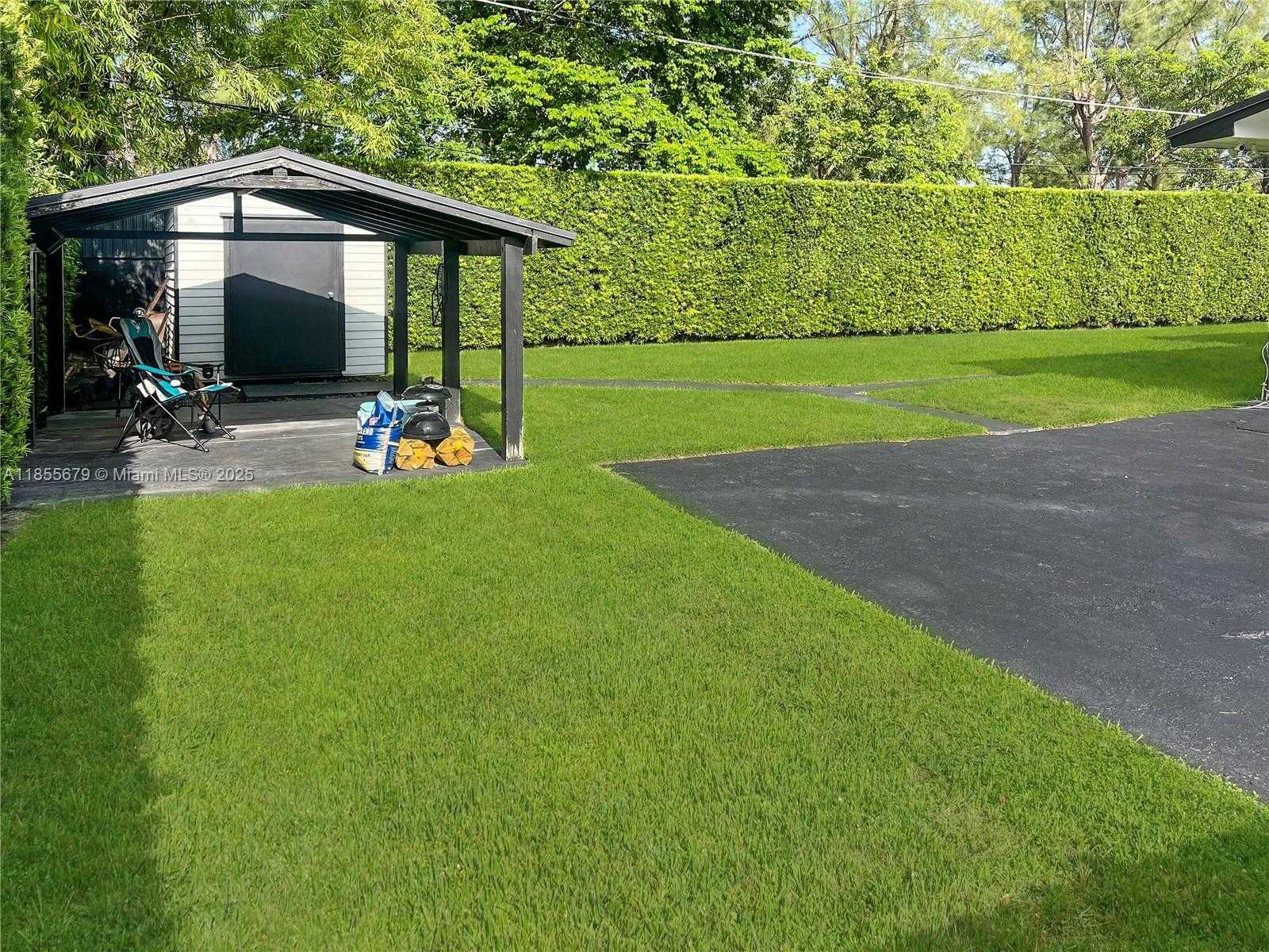 Small Image of 4611 SOUTH WEST 82ND CT, Miami Number 56