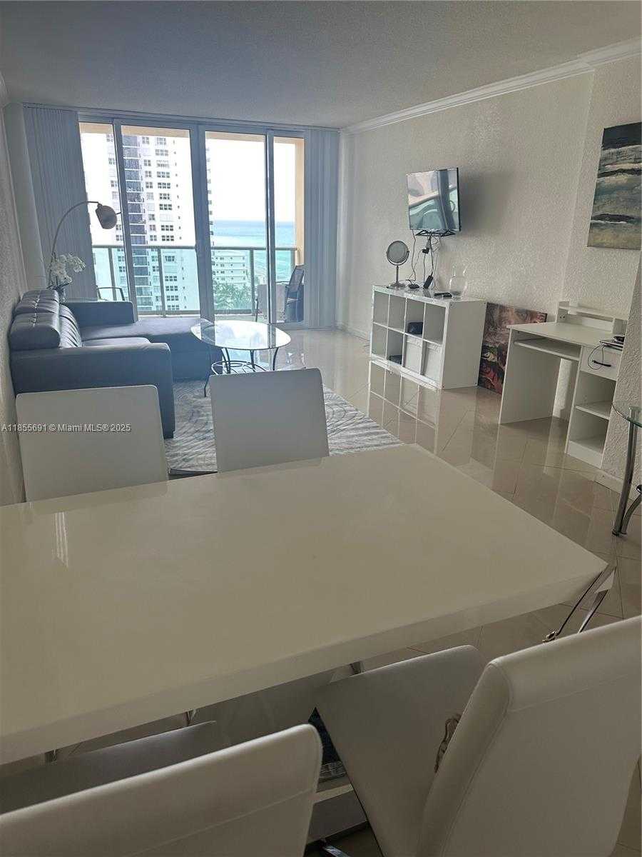 Small Image of 2501 SOUTH OCEAN DR #1538, Hollywood Number 4