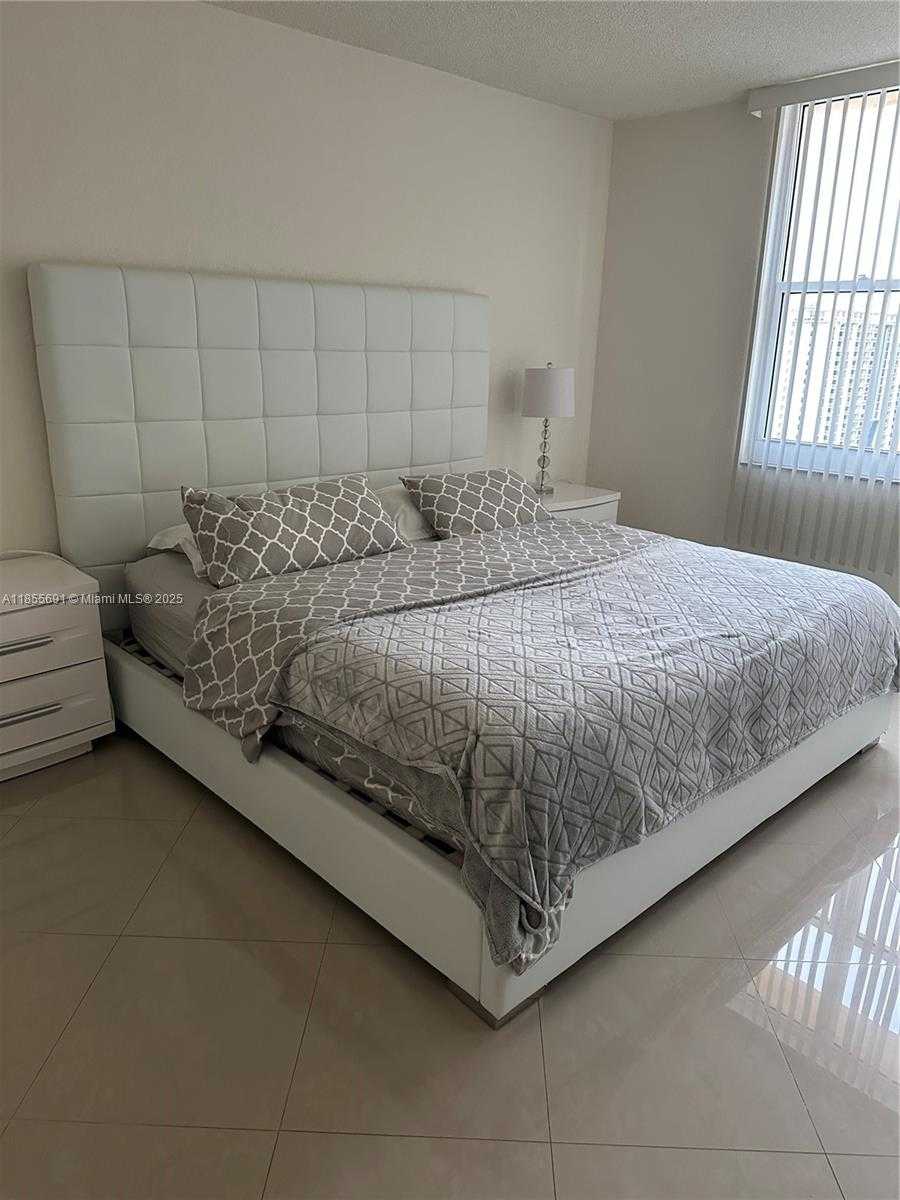Small Image of 2501 SOUTH OCEAN DR #1538, Hollywood Number 6