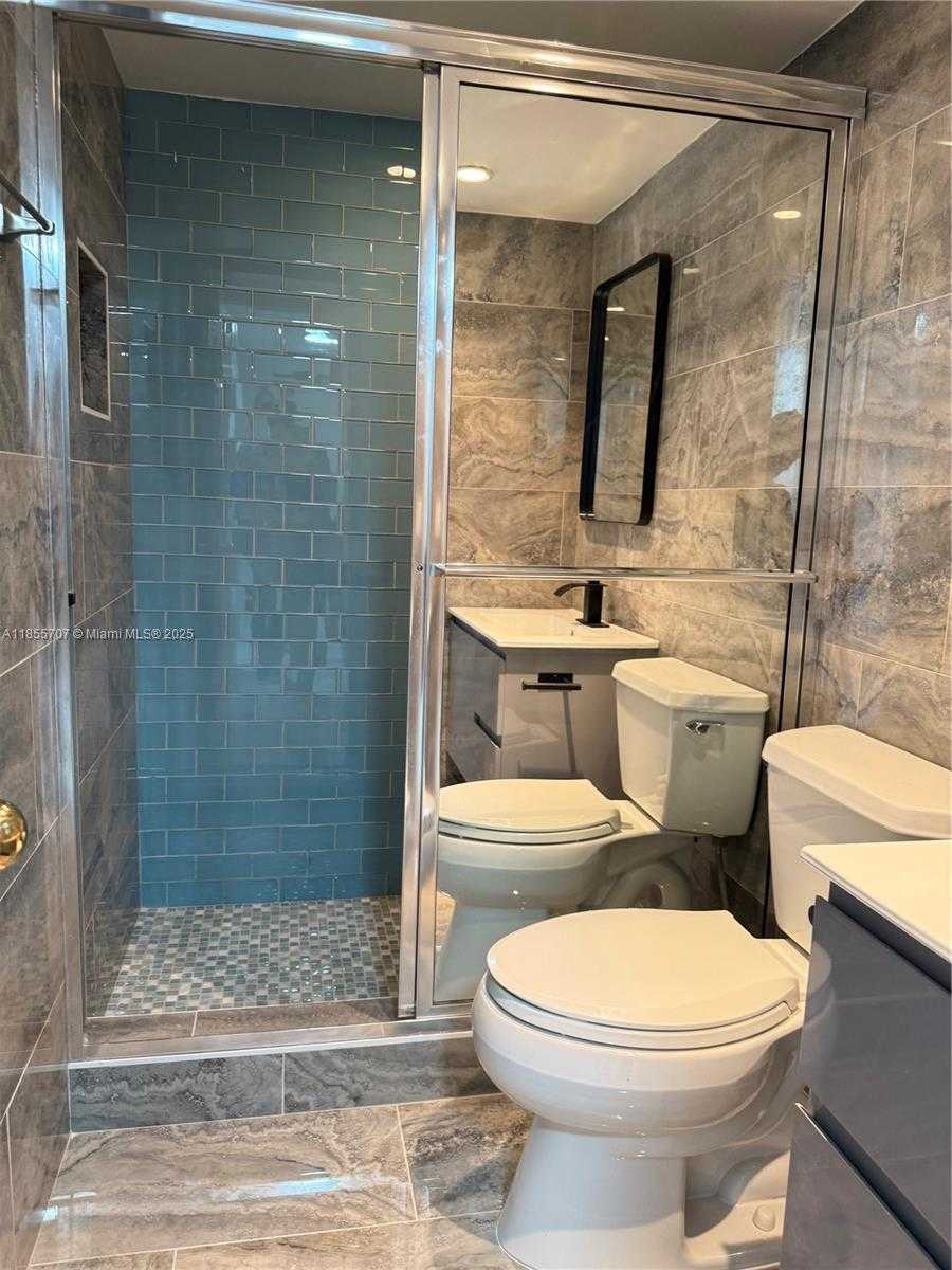 Small Image of 250 John F Kennedy Dr, Atlantis, FL 33462, USA Number 31